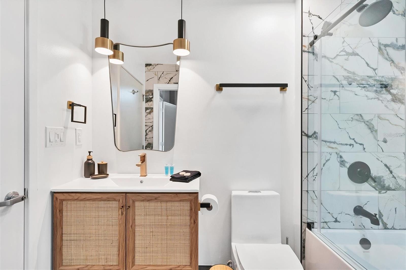 JACKSON - Residential Lease