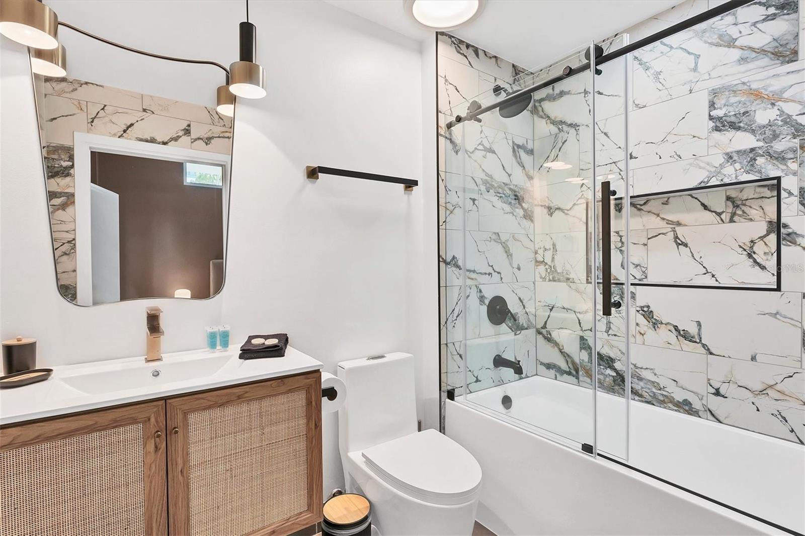 JACKSON - Residential Lease