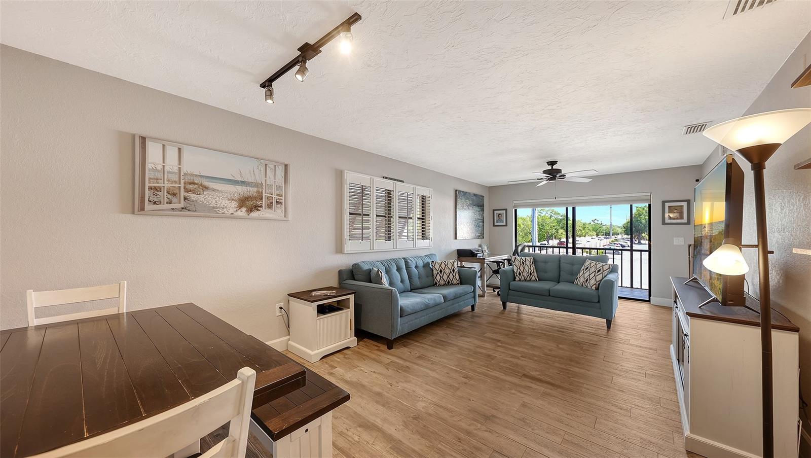 GULF GATE GARDENS - Residential
