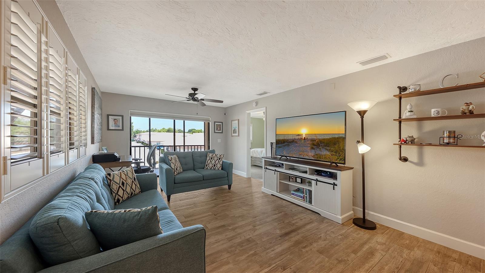 GULF GATE GARDENS - Residential