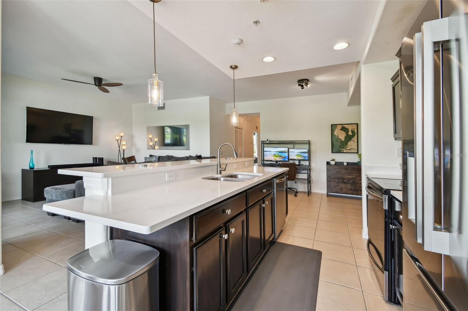 STONE HARBOUR III - Residential Lease