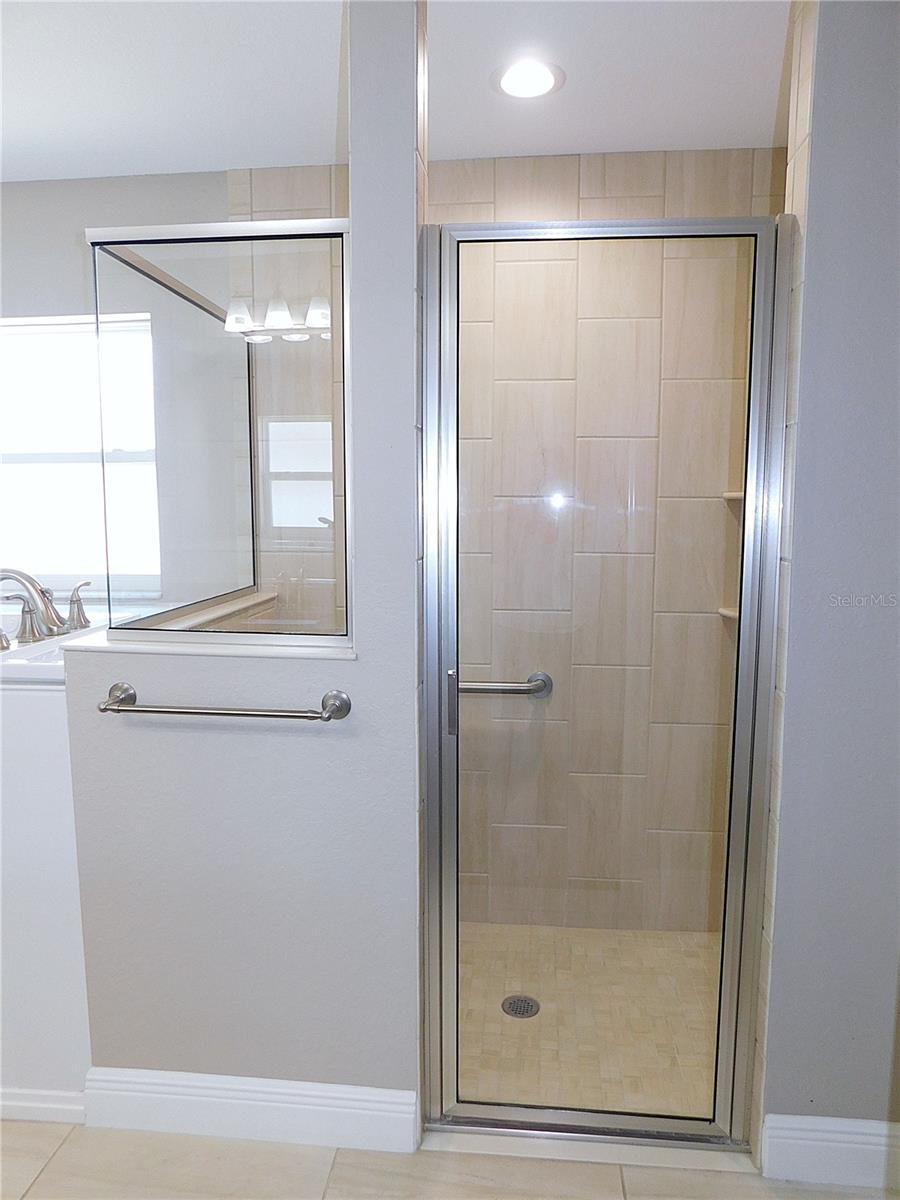 DIAMOND RDG UN 02 - Residential