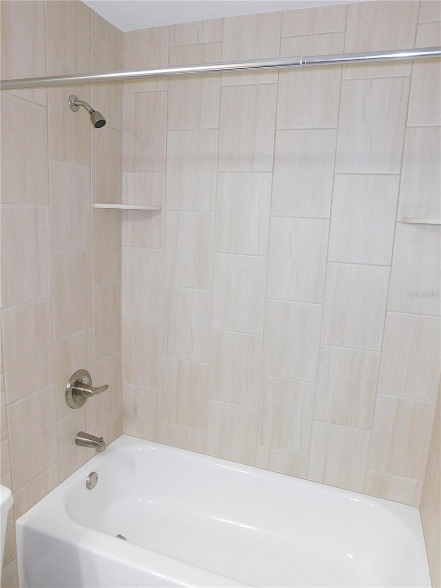 DIAMOND RDG UN 02 - Residential