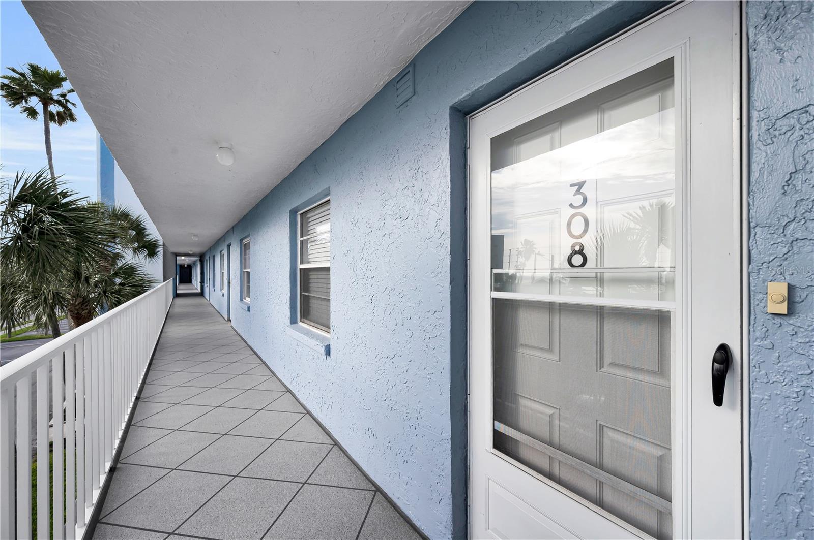 PORTSIDE CONDO - Residential