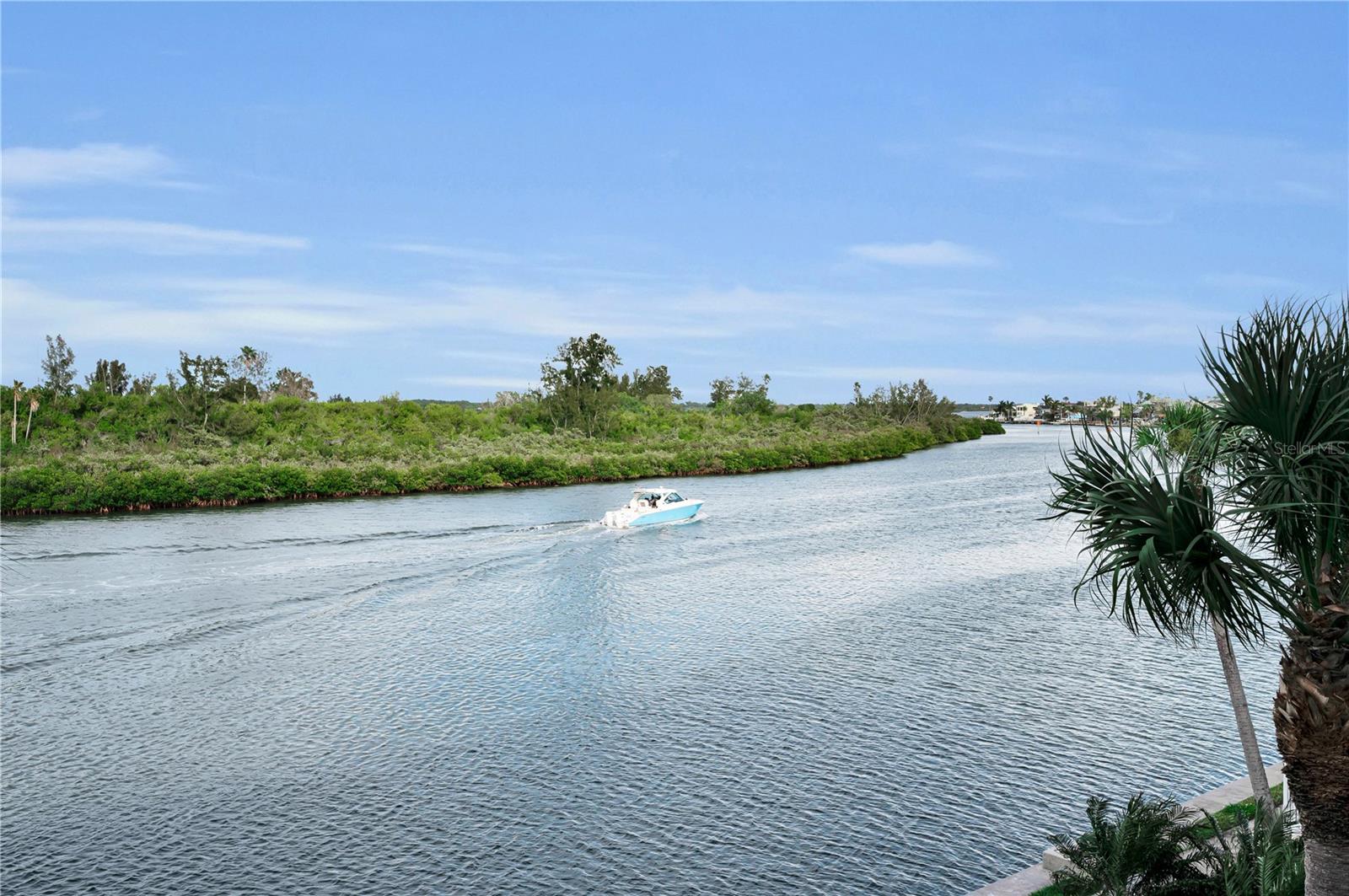 PORTSIDE CONDO - Residential