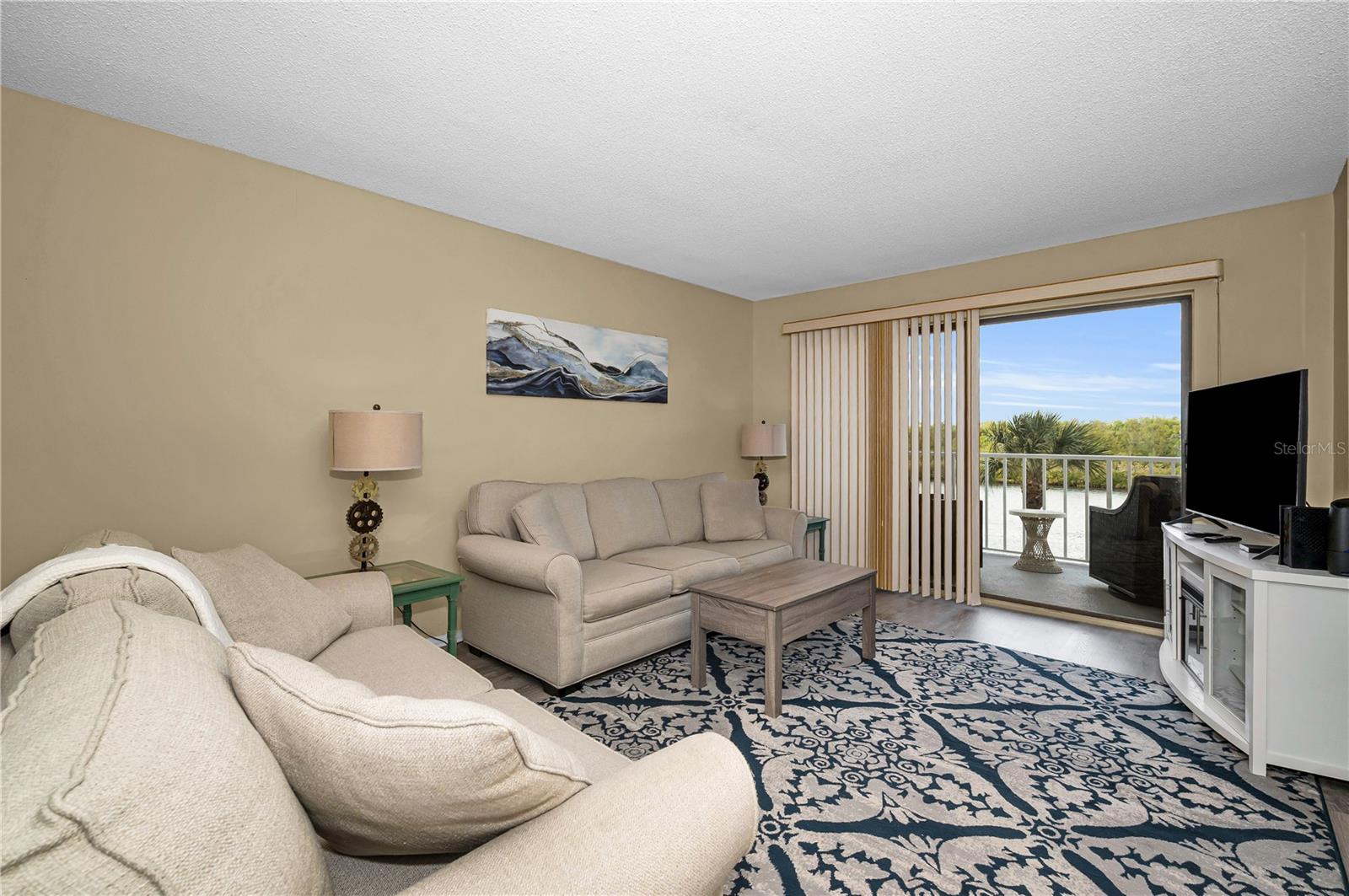 PORTSIDE CONDO - Residential