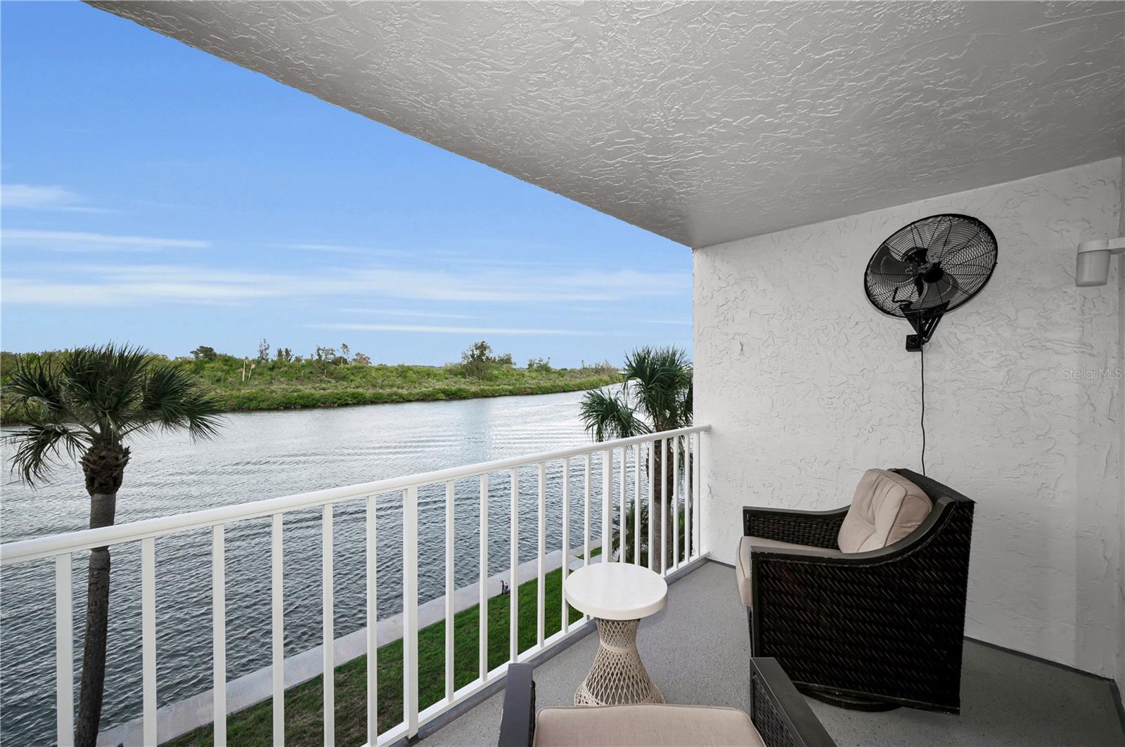 PORTSIDE CONDO - Residential