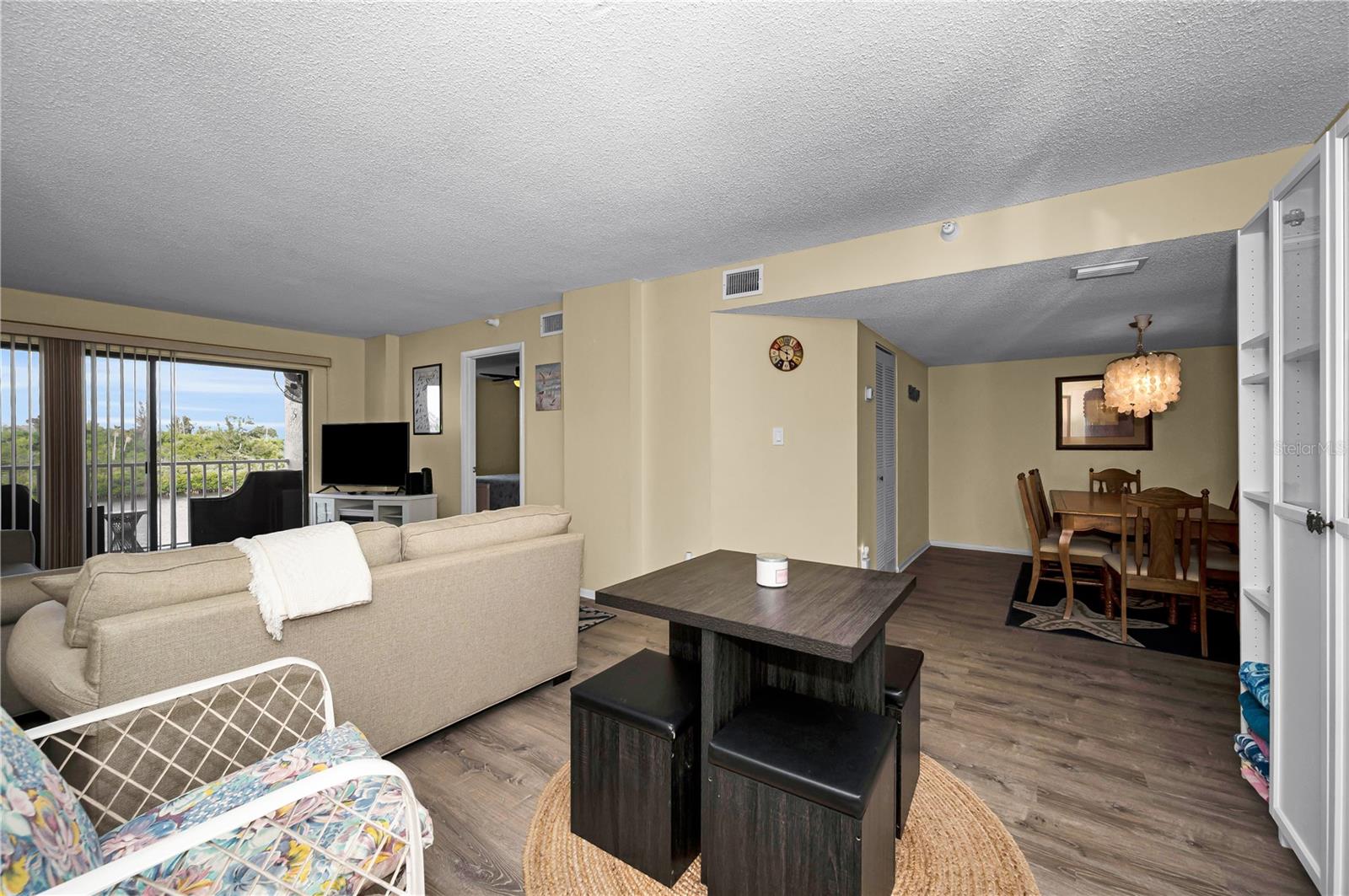 PORTSIDE CONDO - Residential