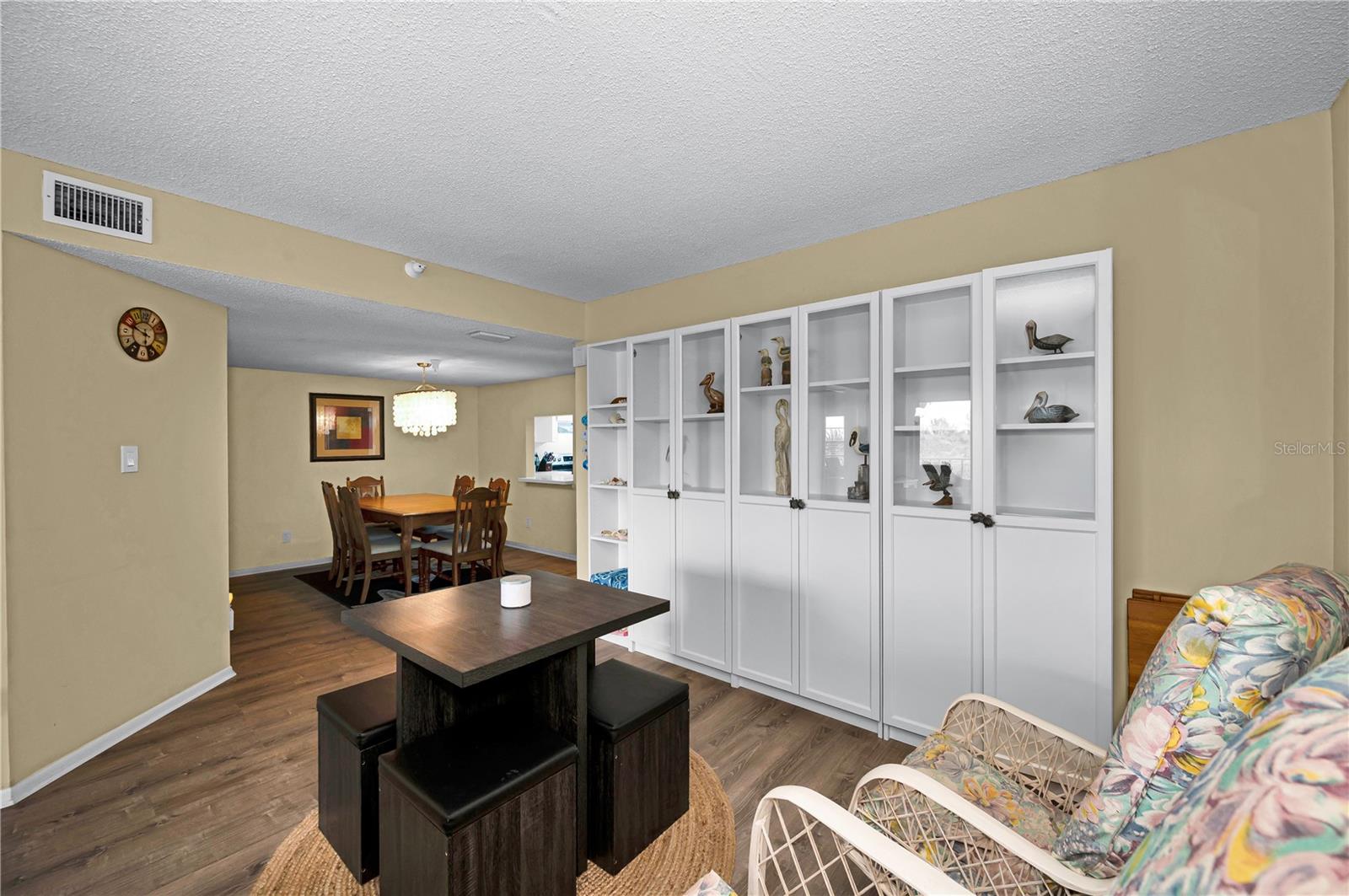PORTSIDE CONDO - Residential