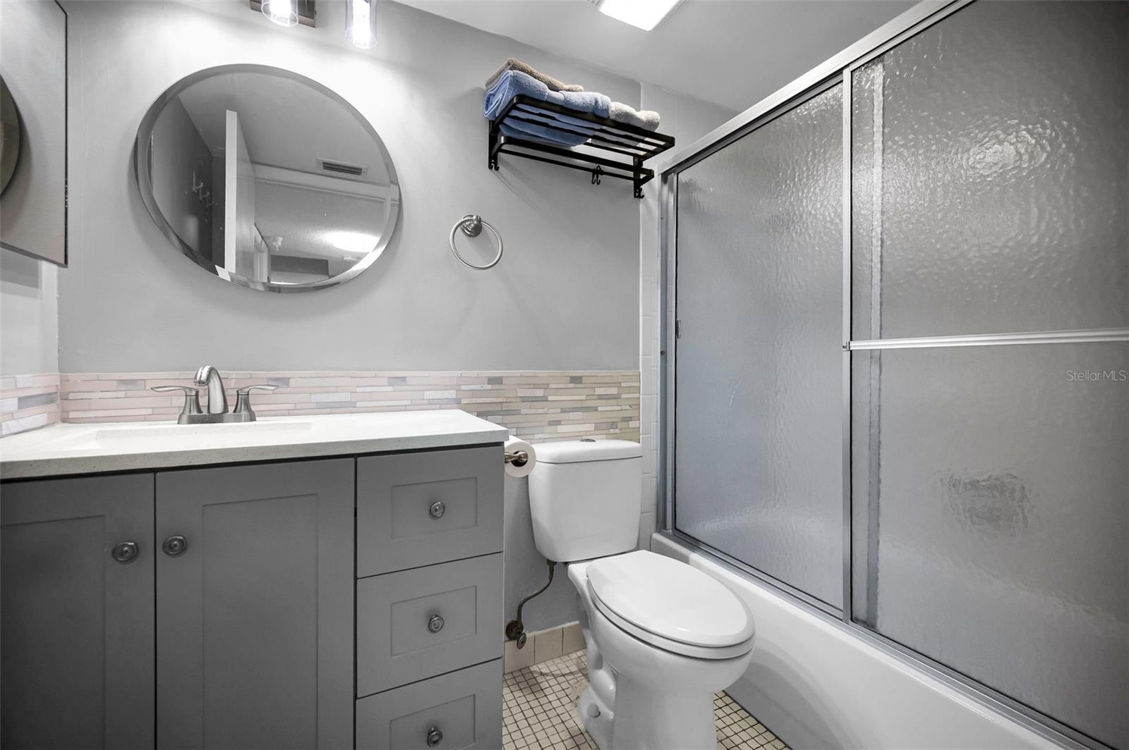 PORTSIDE CONDO - Residential