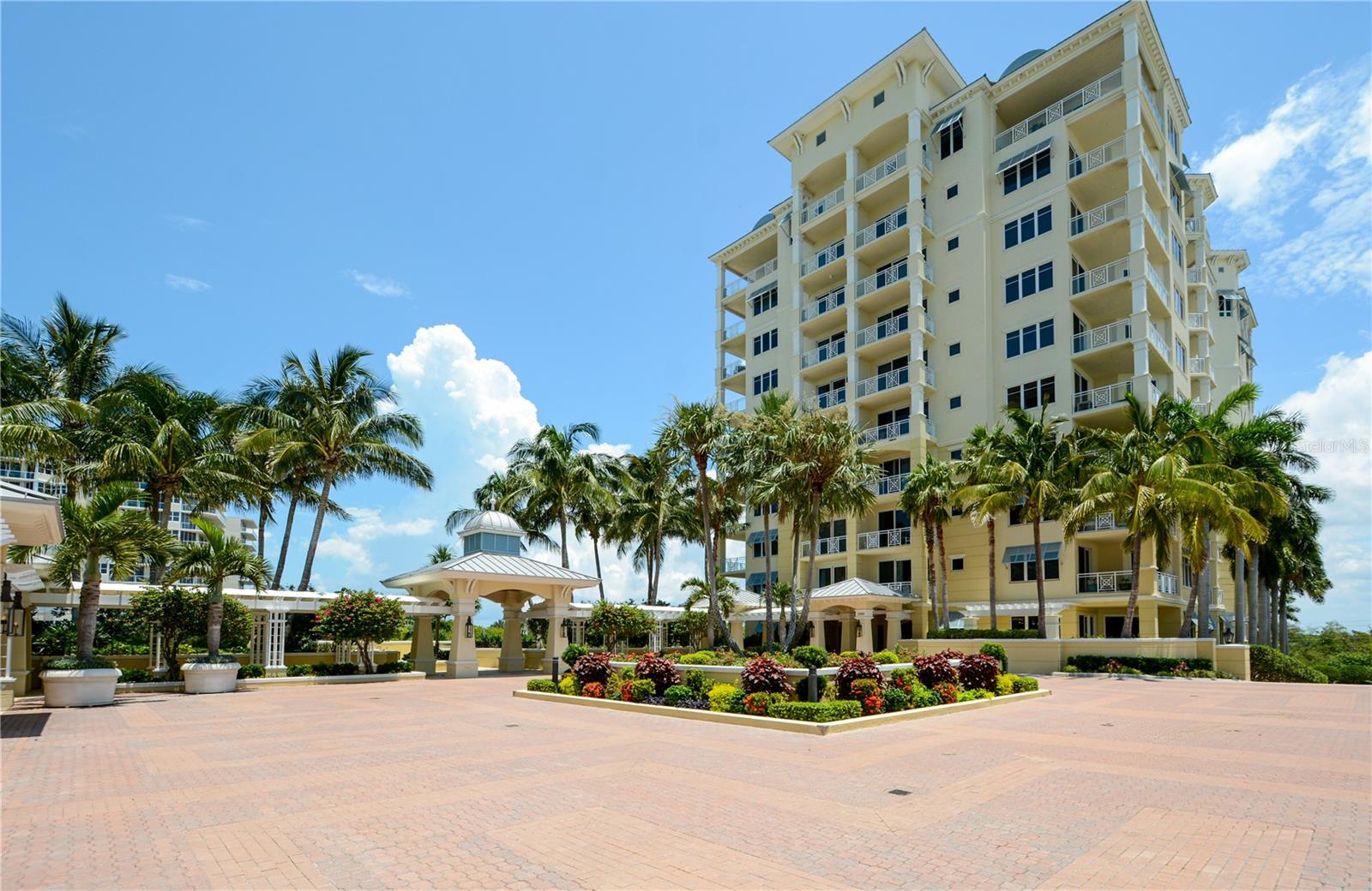 2050 BENJAMIN FRANKLIN DRIVE B704