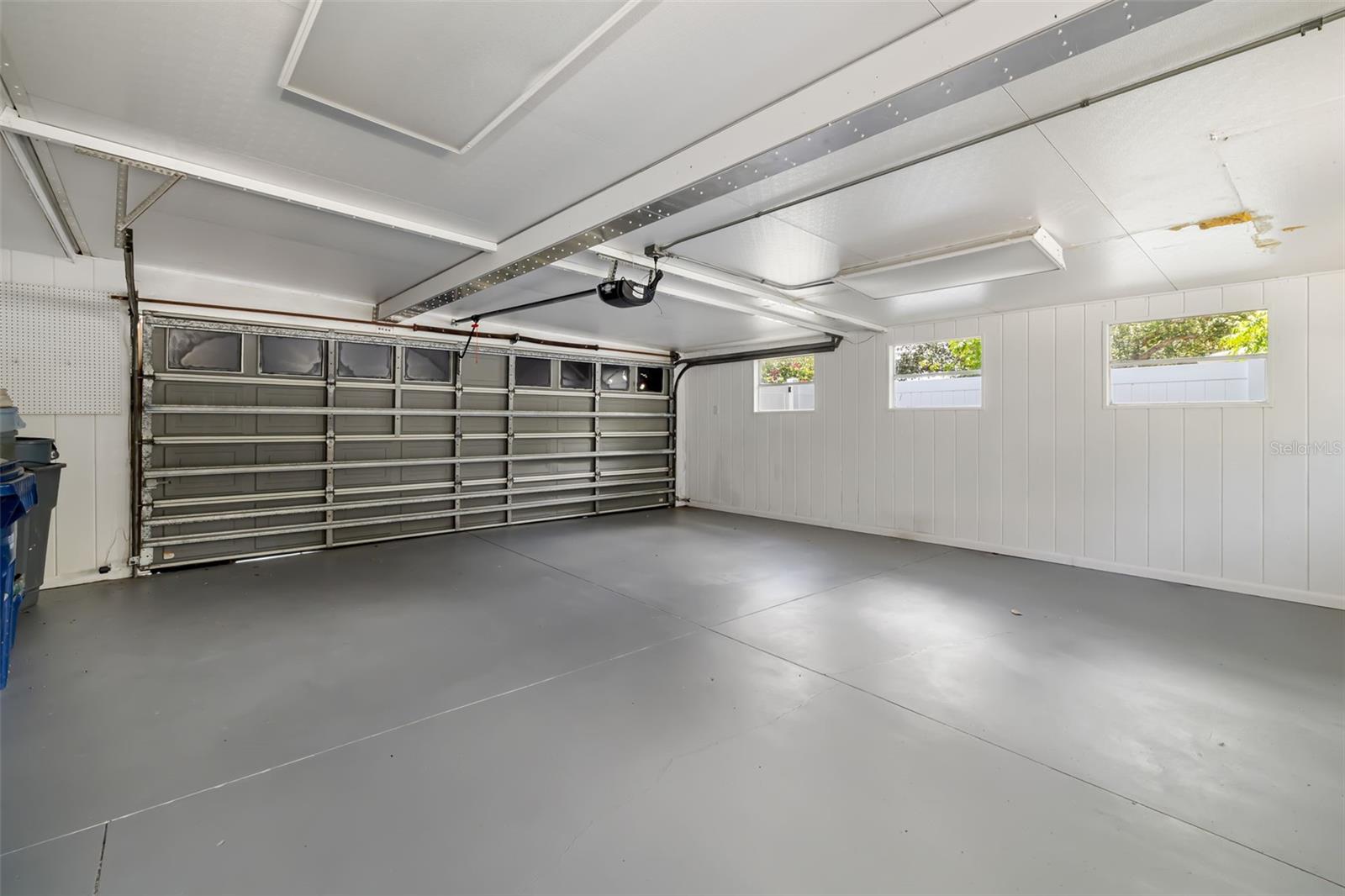 KENSINGTON PARK - Residential