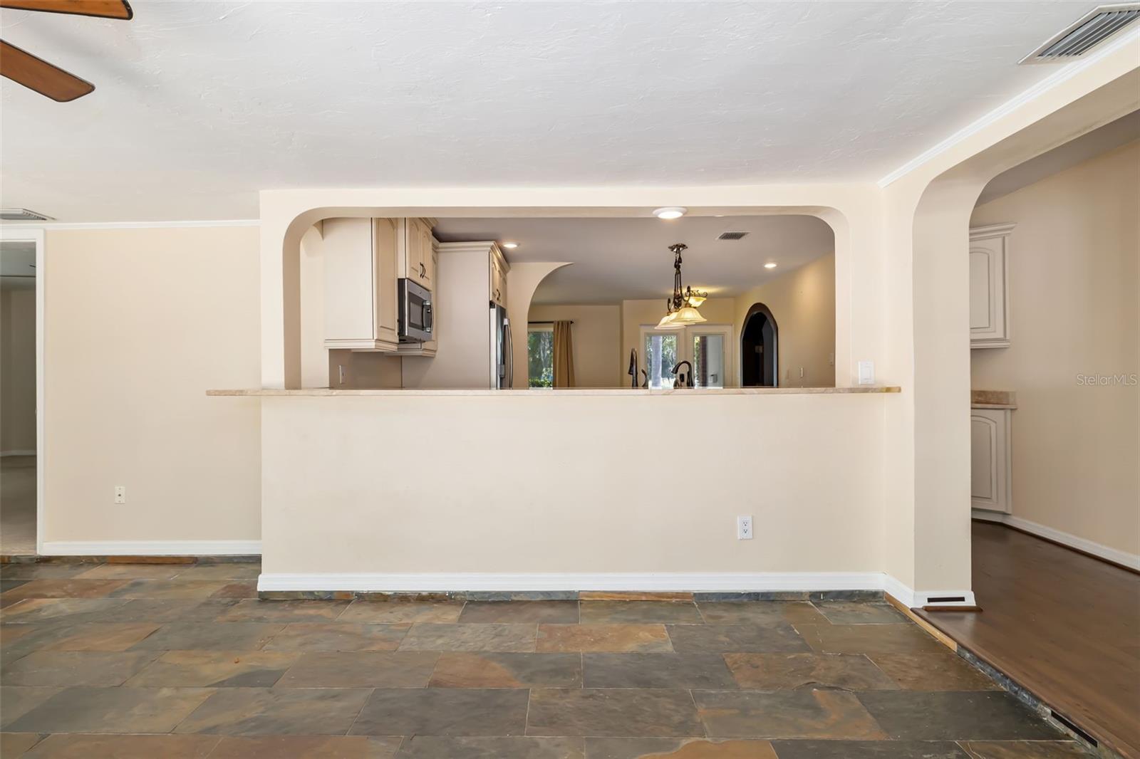 KENSINGTON PARK - Residential