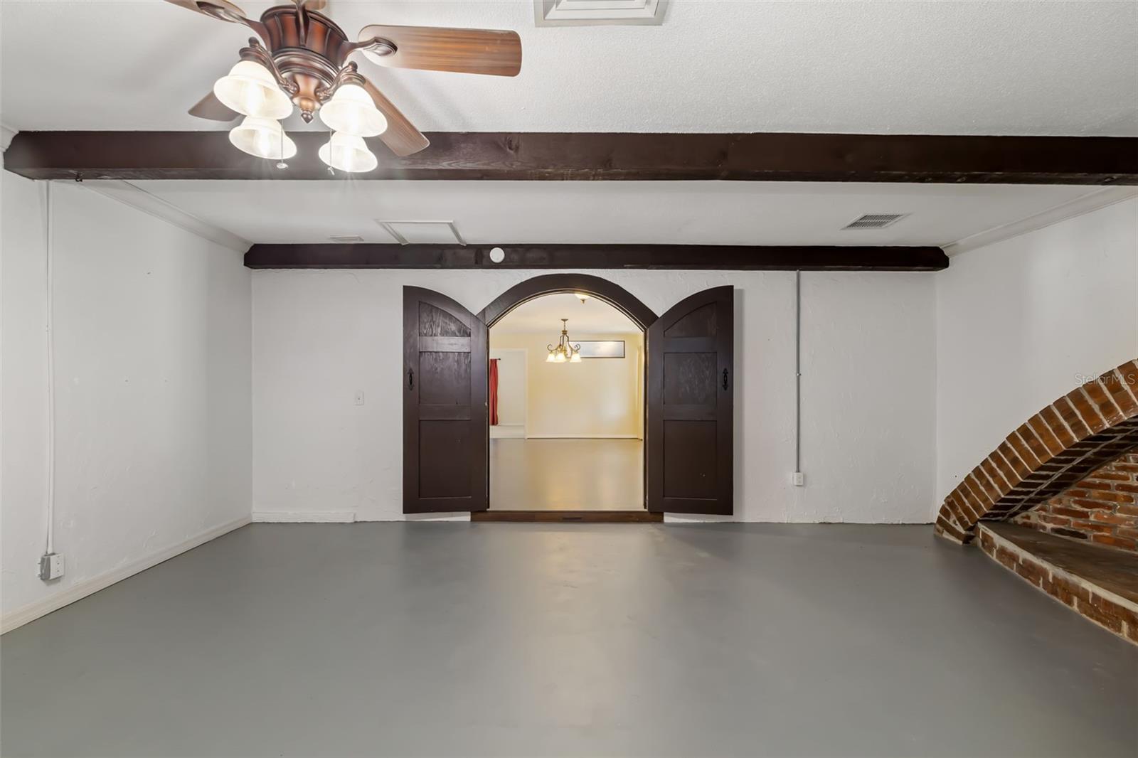 KENSINGTON PARK - Residential