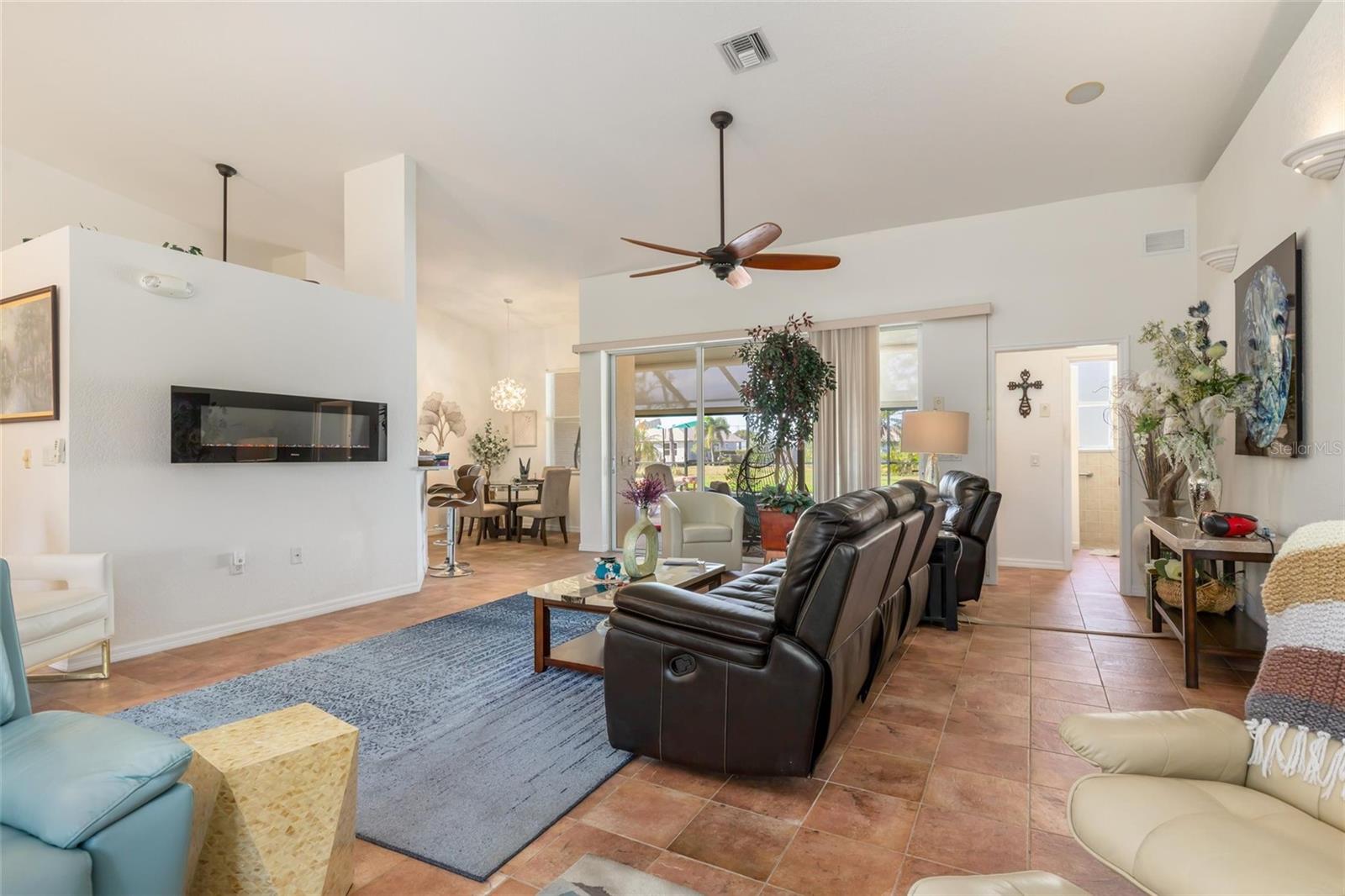 ROTONDA WEST PINEHURST - Residential