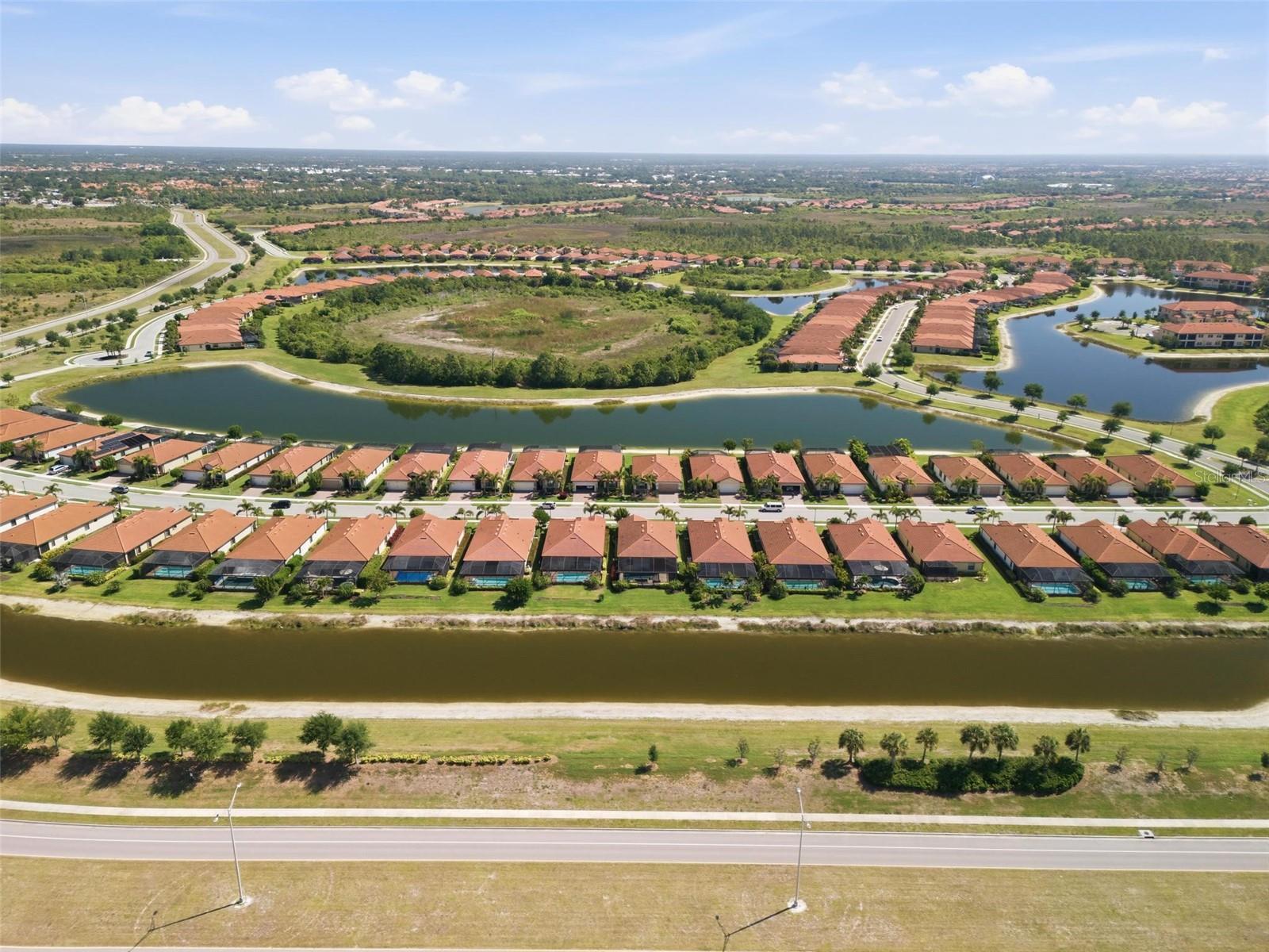 SARASOTA NATIONAL PH 9-B - Residential