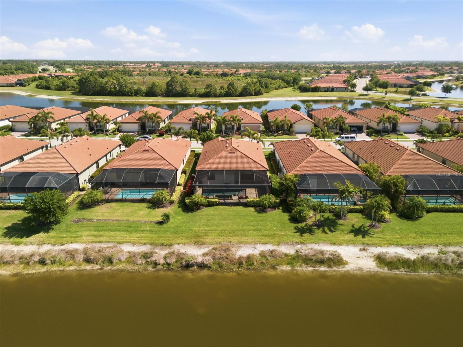 SARASOTA NATIONAL PH 9-B - Residential