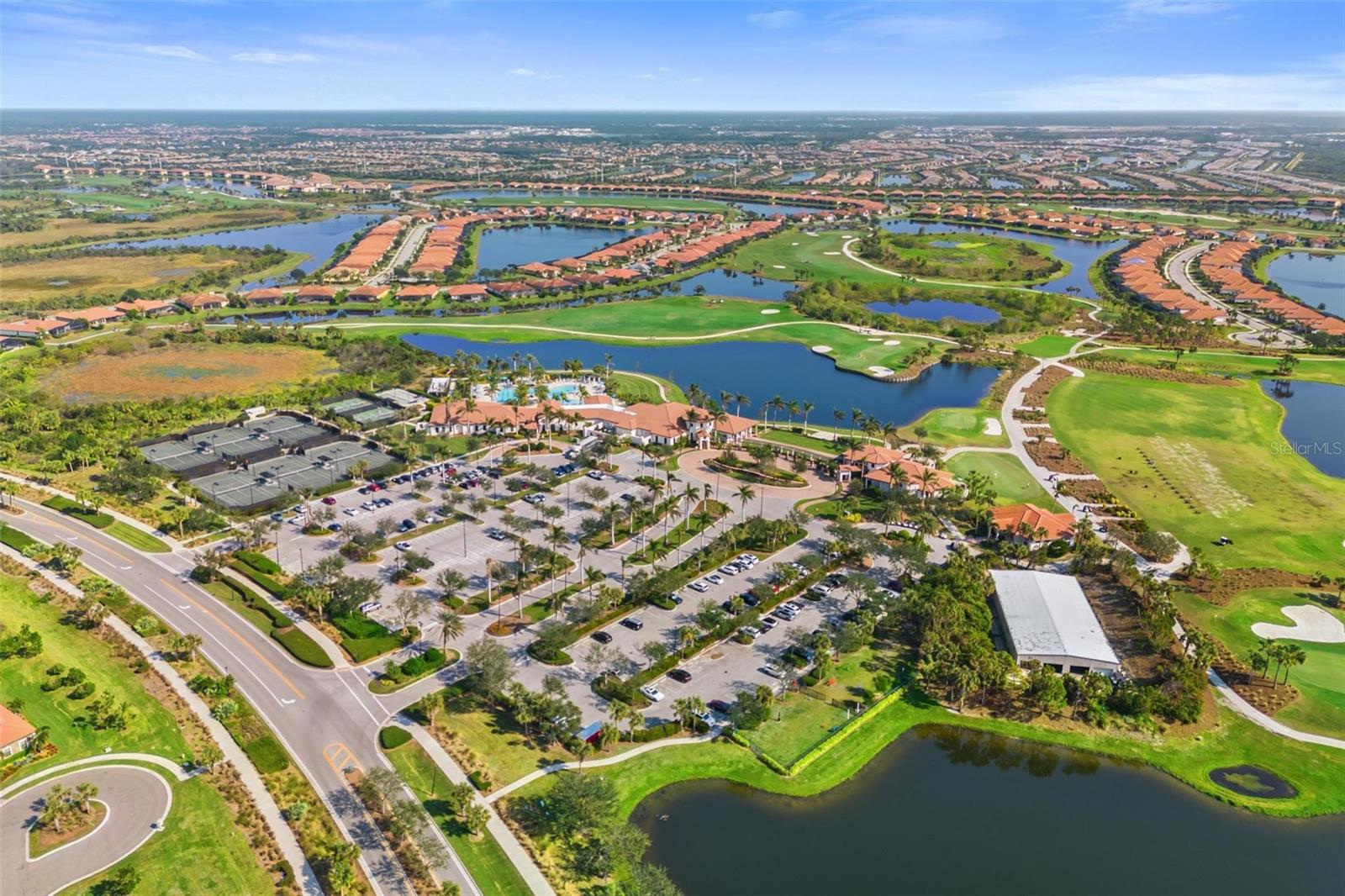 SARASOTA NATIONAL PH 9-B - Residential