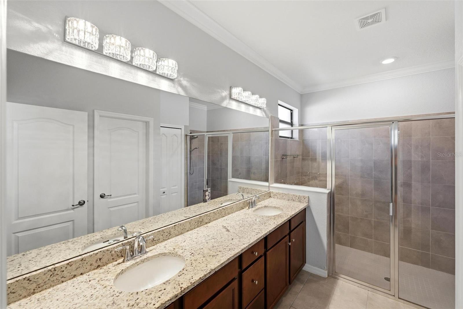 SARASOTA NATIONAL PH 9-B - Residential