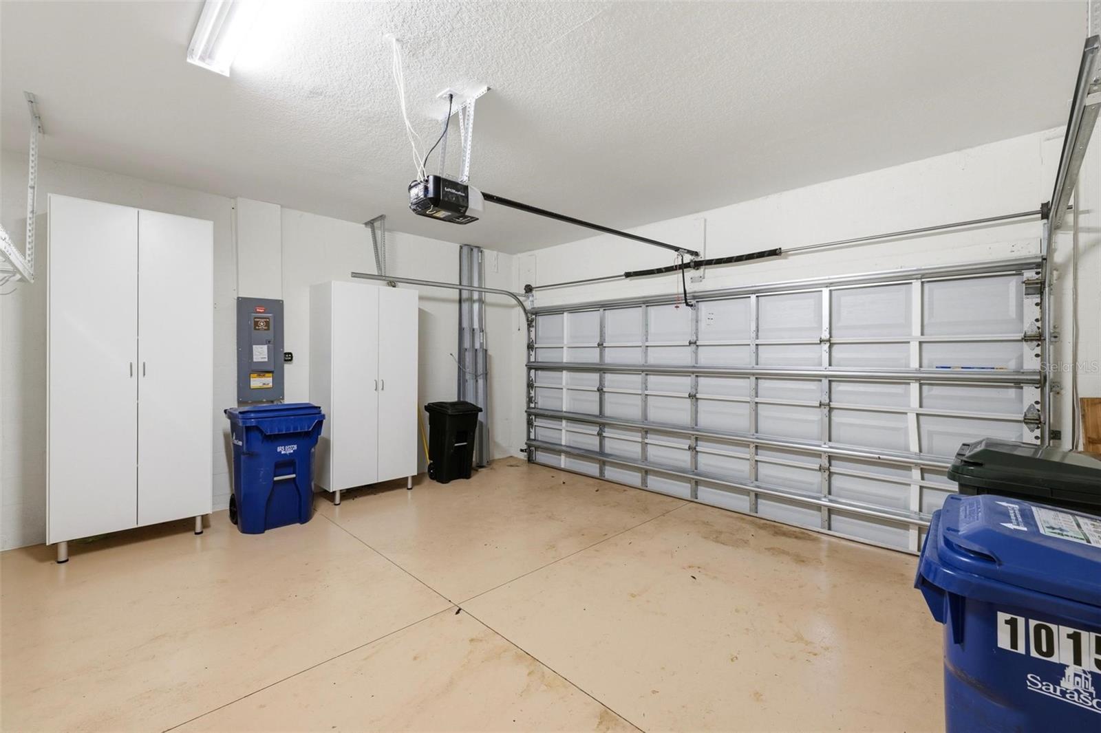 SARASOTA NATIONAL PH 9-B - Residential