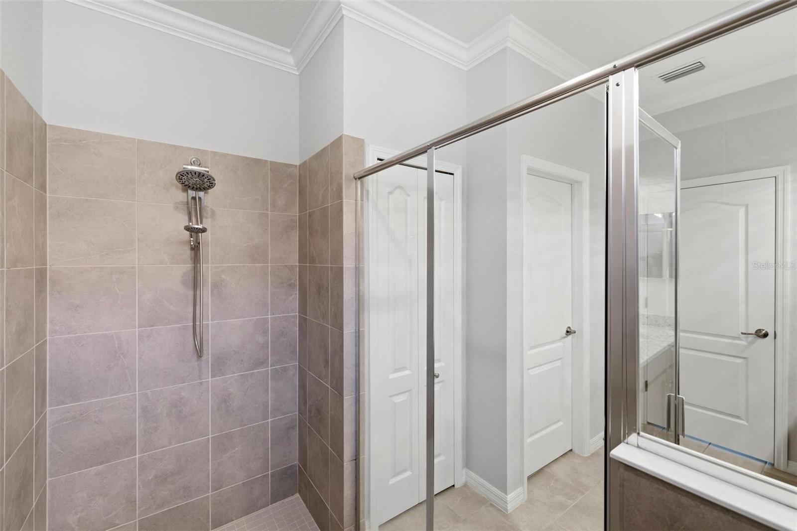 SARASOTA NATIONAL PH 9-B - Residential