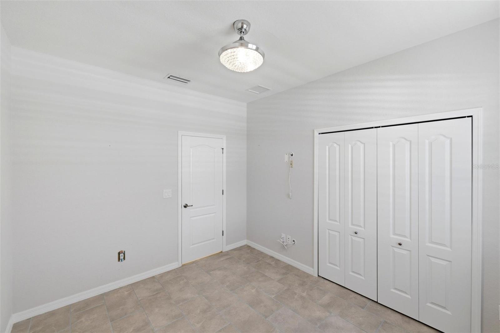 SARASOTA NATIONAL PH 9-B - Residential