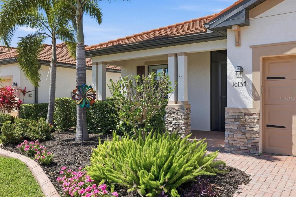 Photo of 10157 Colubrina Drive, Venice, FL 34293 (MLS # N6143994)
