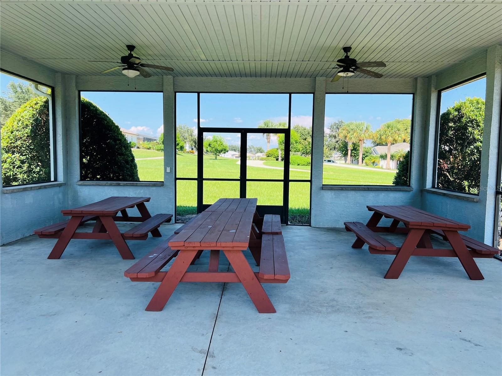 TAVARES ROYAL HARBOR PH 05 - Residential