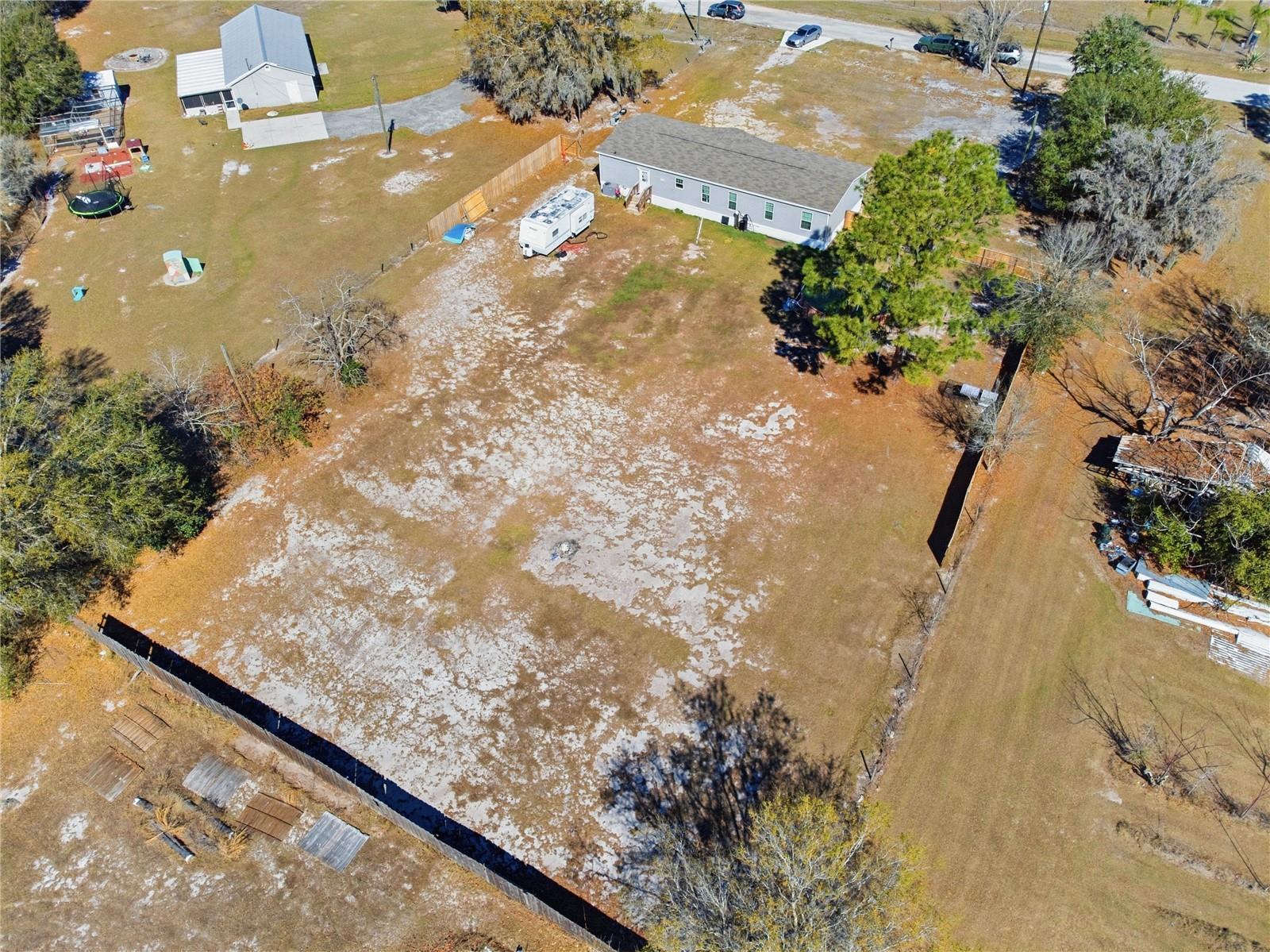 EVELYN HILLS - Residential