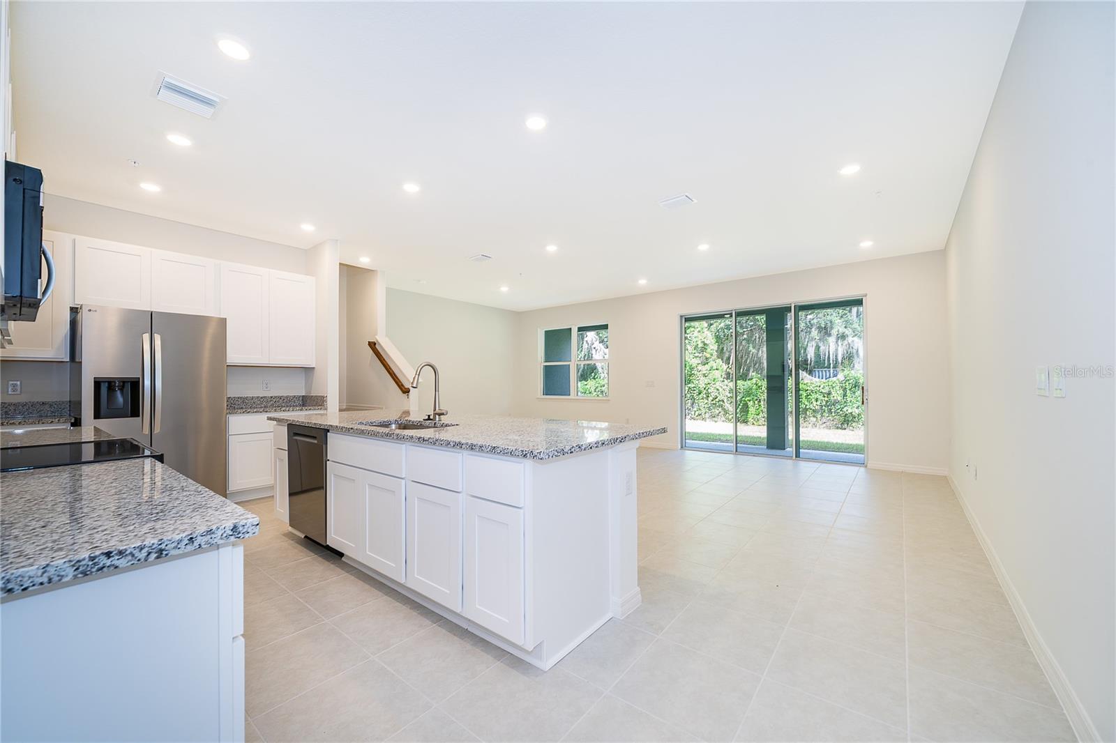 TERRA HAVEN - Residential Lease