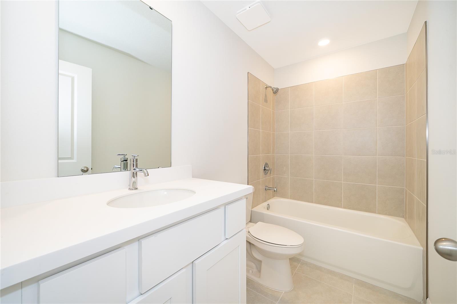 TERRA HAVEN - Residential Lease