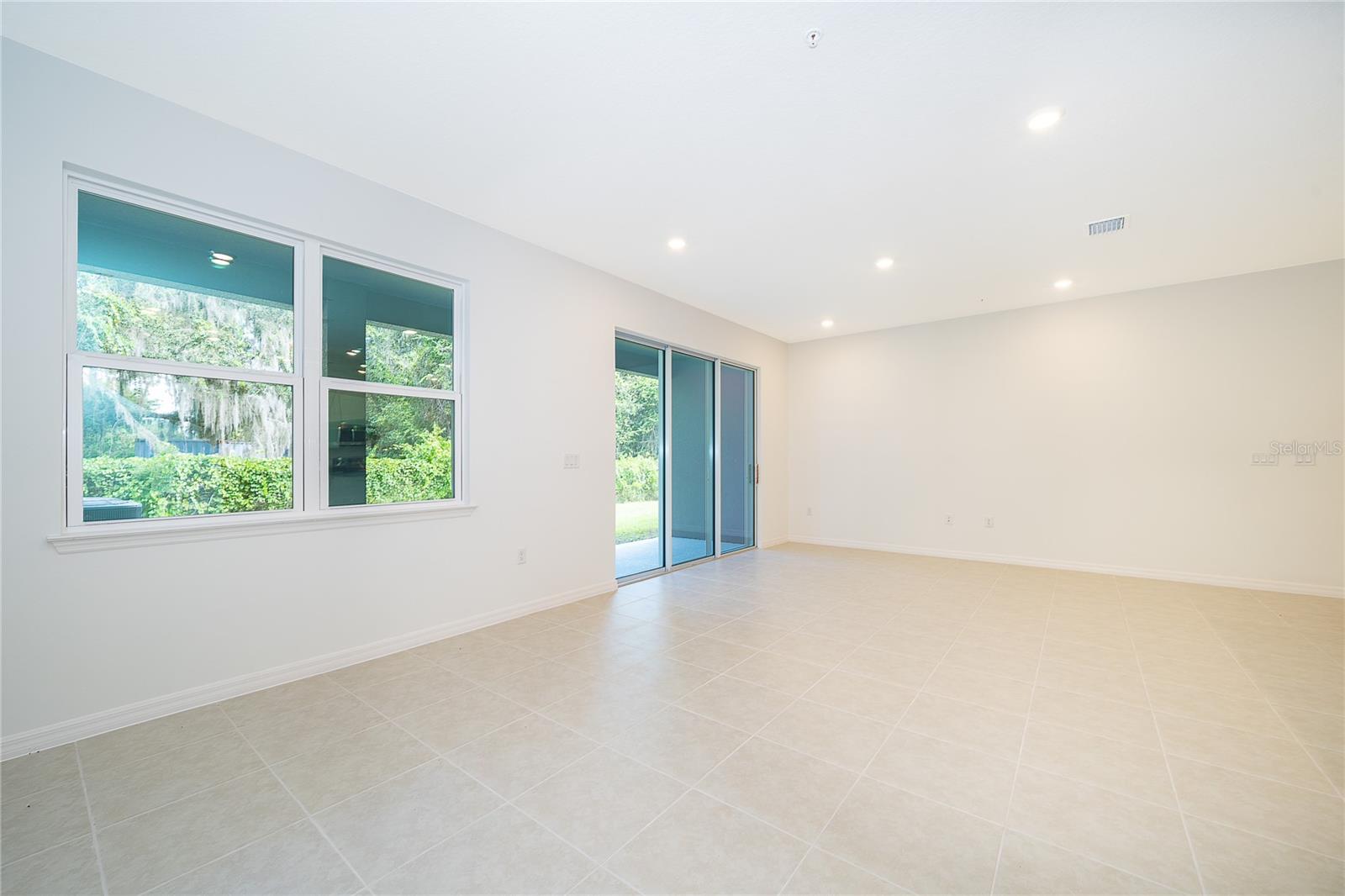 TERRA HAVEN - Residential Lease