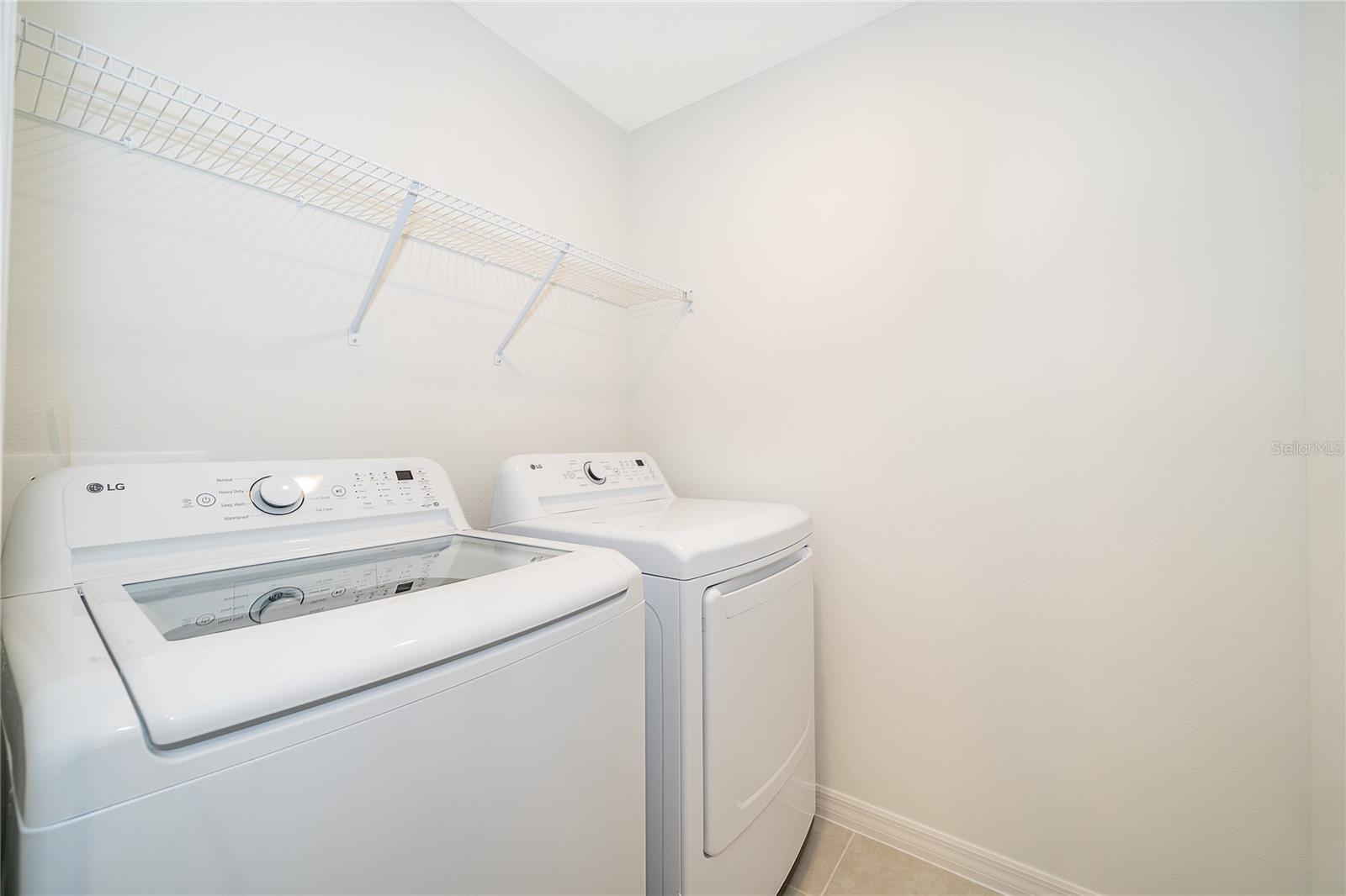 TERRA HAVEN - Residential Lease