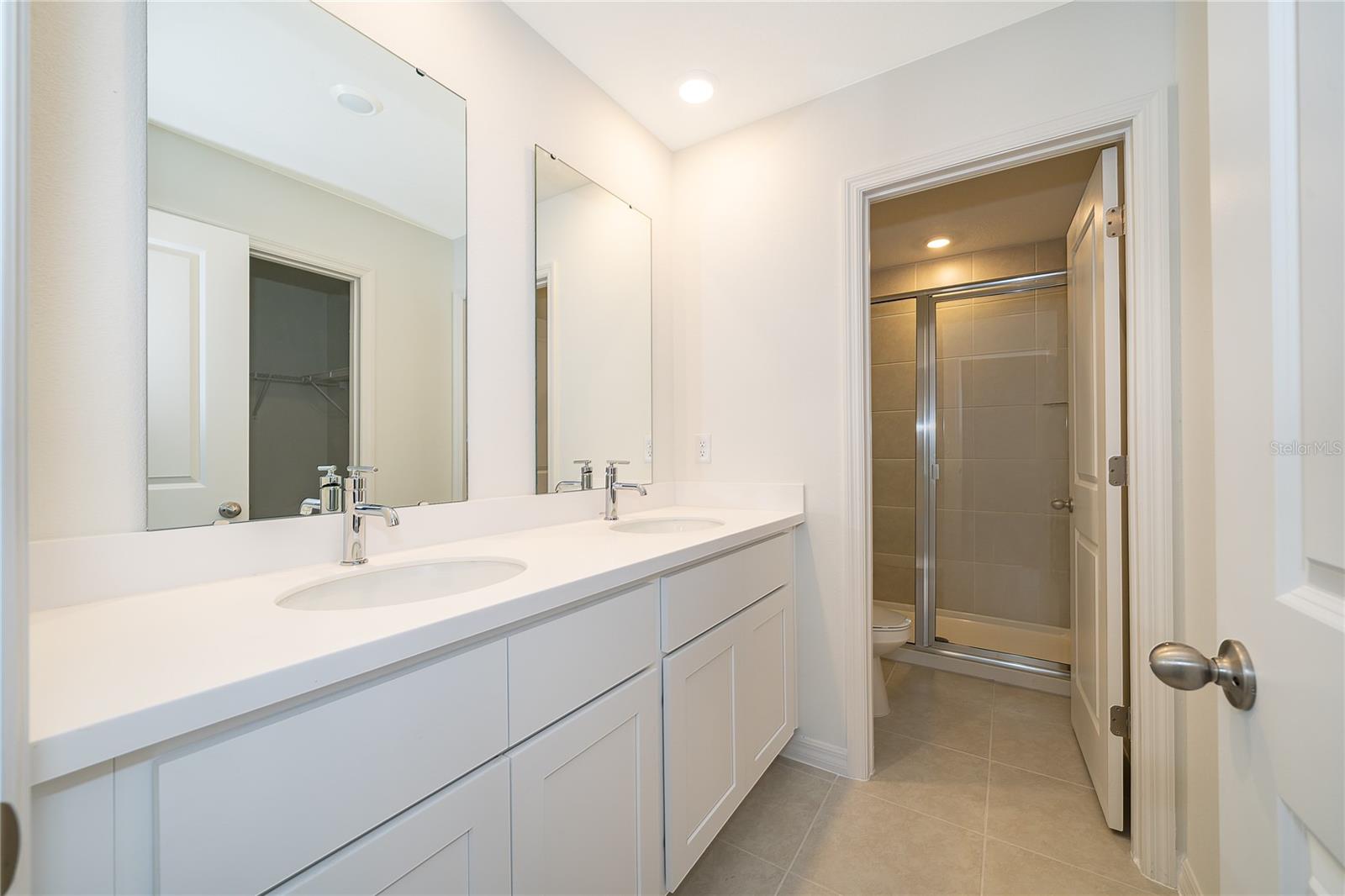 TERRA HAVEN - Residential Lease