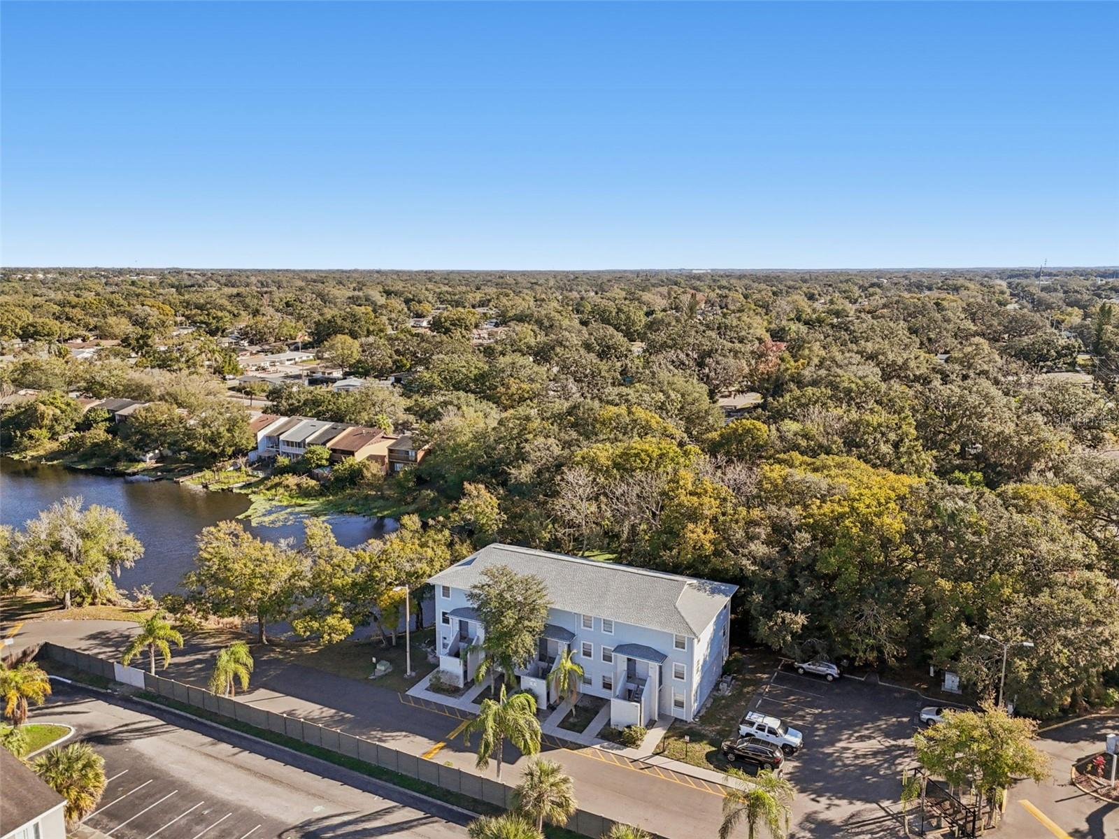 WATERSIDE CONDO I - Residential