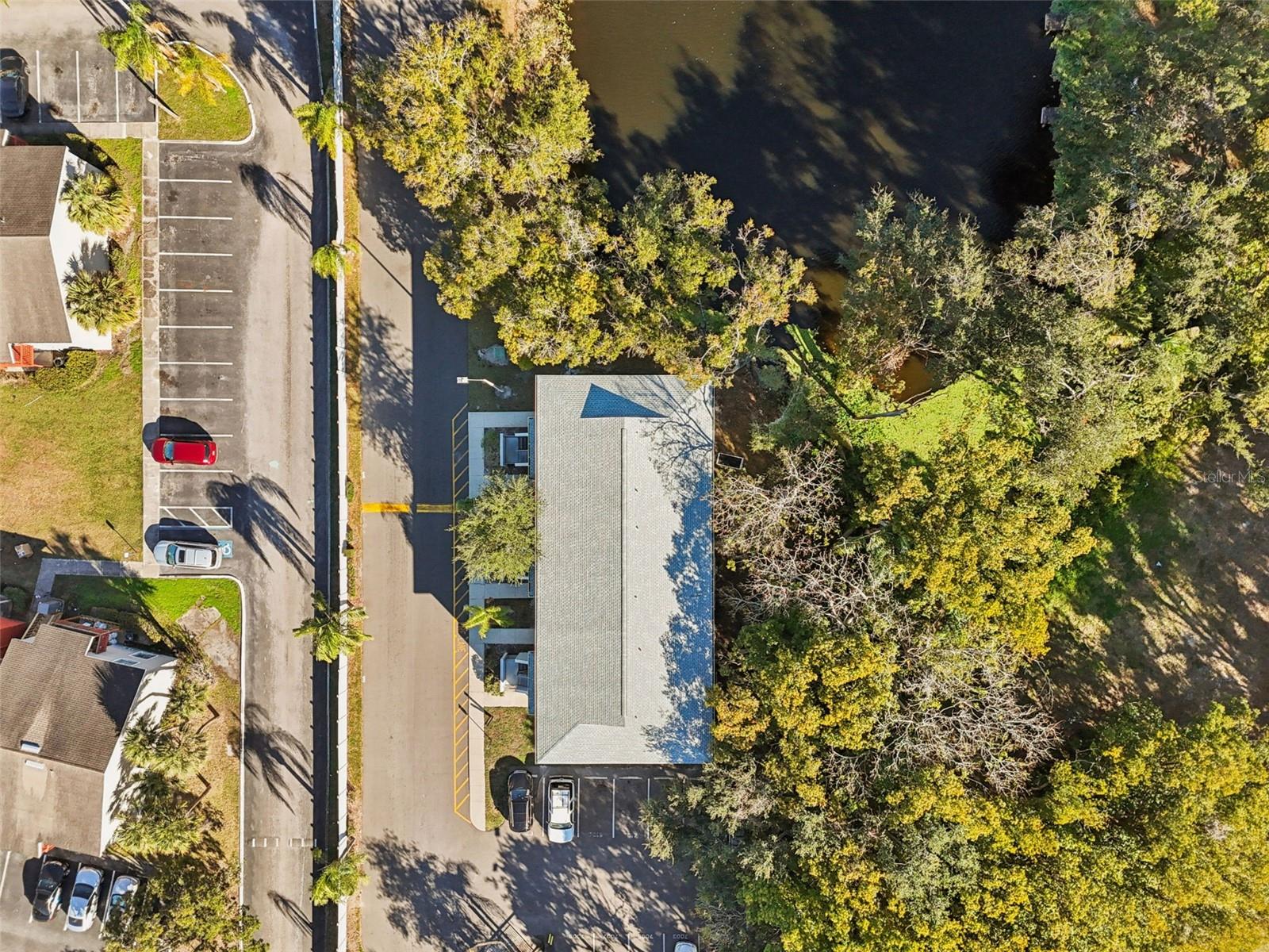 WATERSIDE CONDO I - Residential