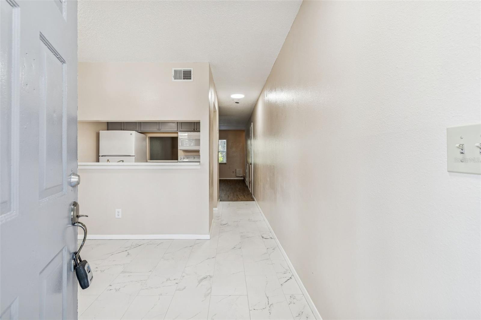 WATERSIDE CONDO I - Residential