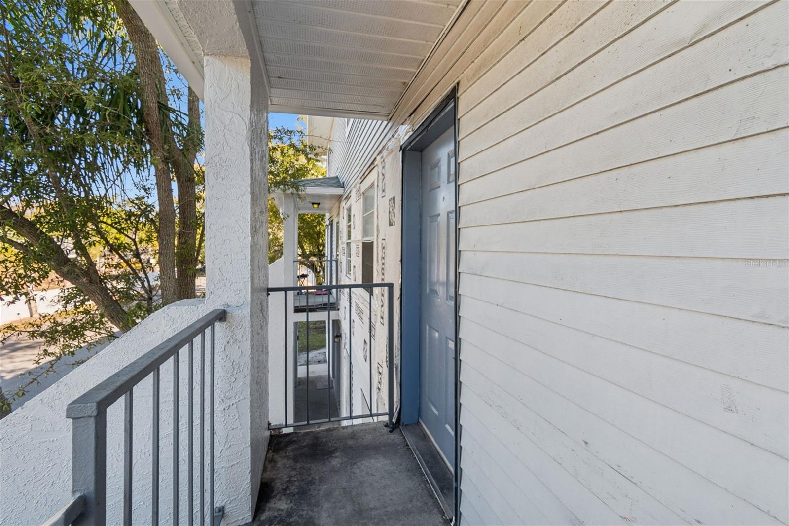 WATERSIDE CONDO I - Residential