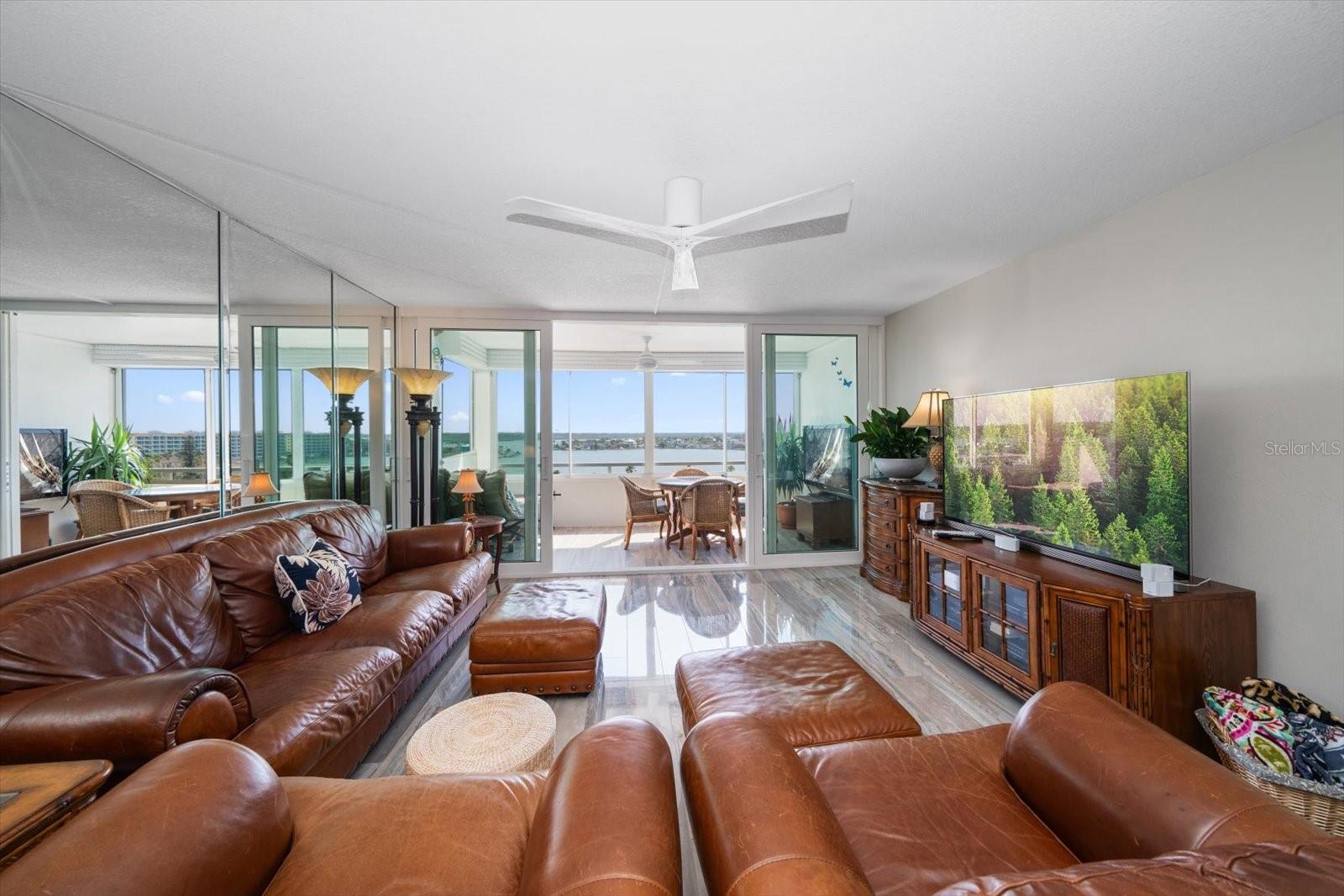 REDINGTON TOWERS BLDG 2 CONDO - Residential