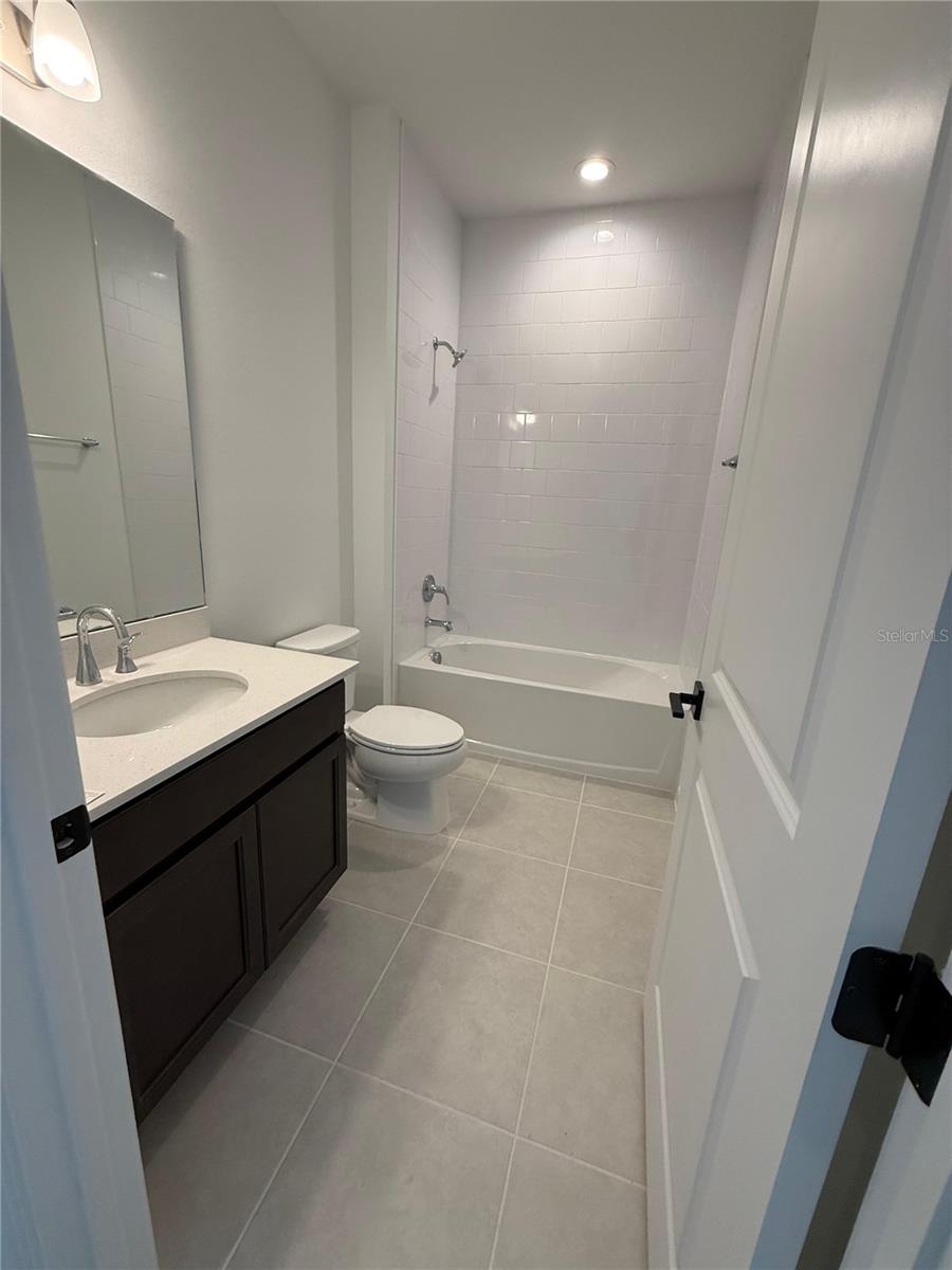 BRONSON PEAK PH 1C - Residential Lease