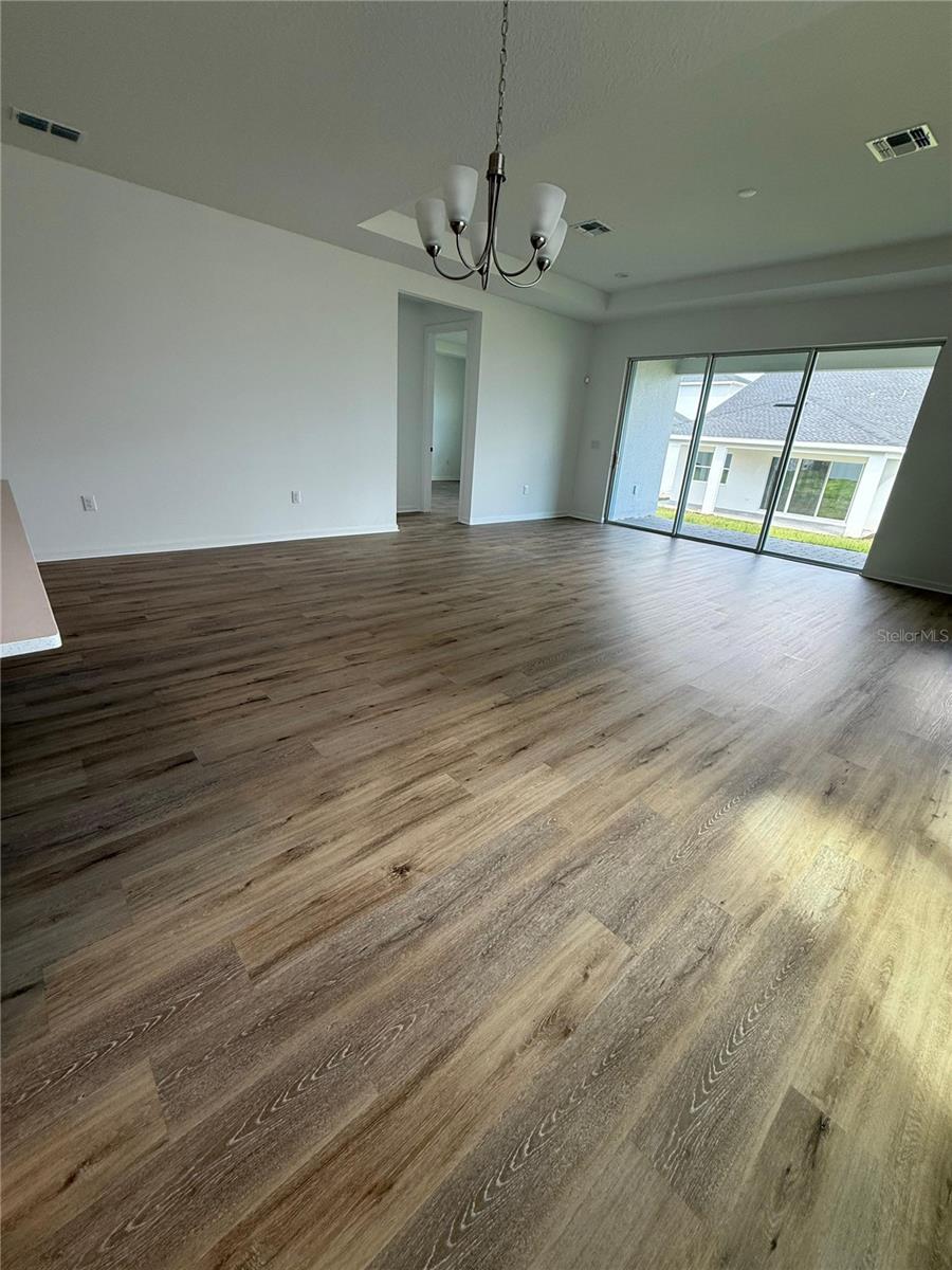 BRONSON PEAK PH 1C - Residential Lease