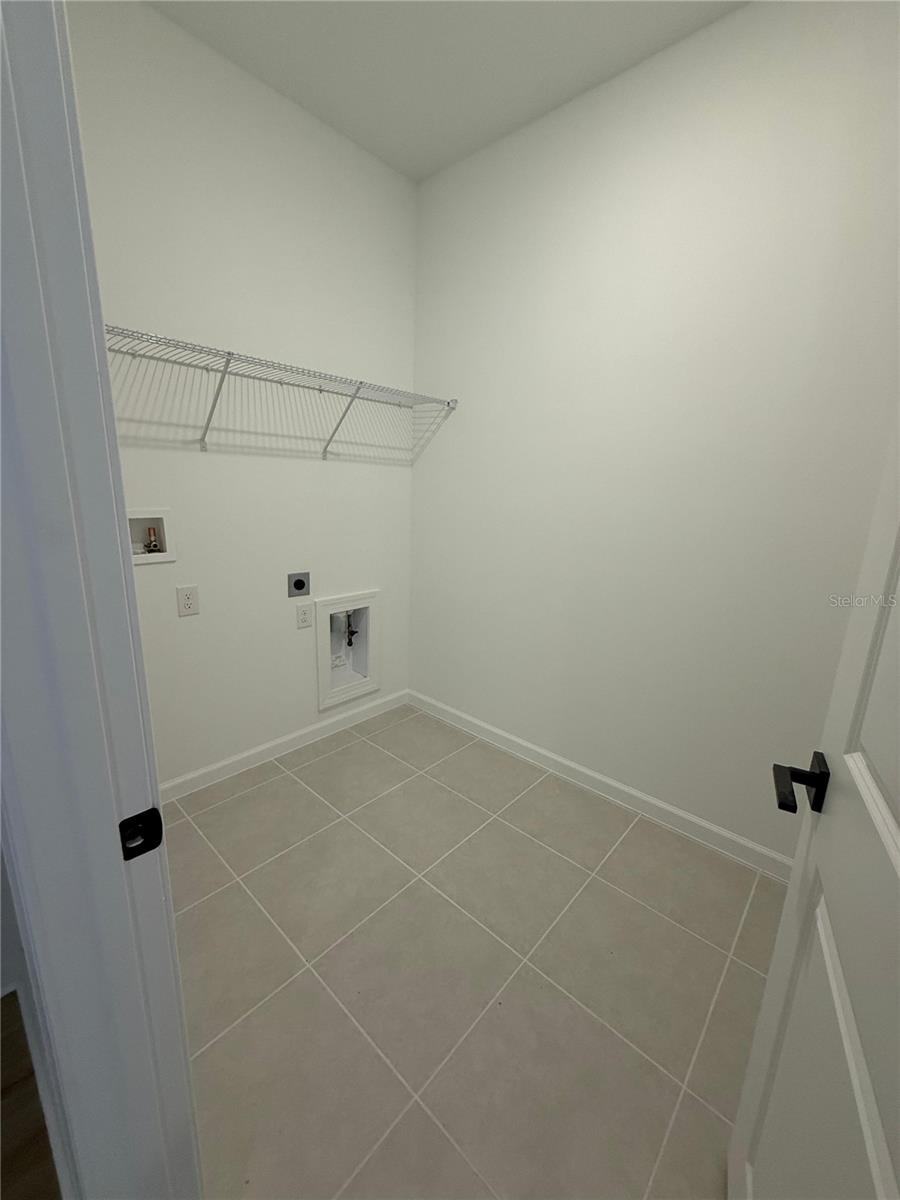 BRONSON PEAK PH 1C - Residential Lease