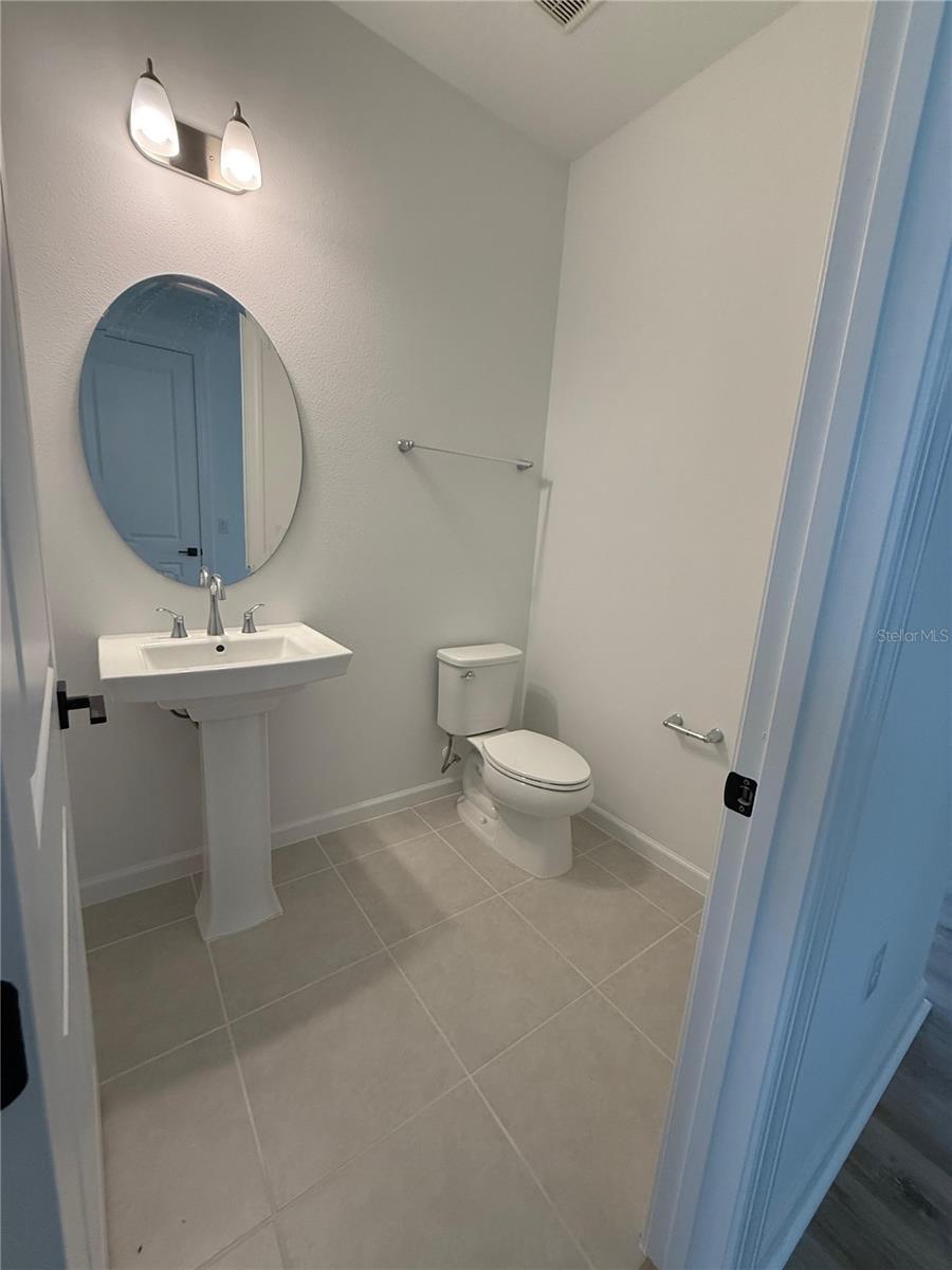 BRONSON PEAK PH 1C - Residential Lease