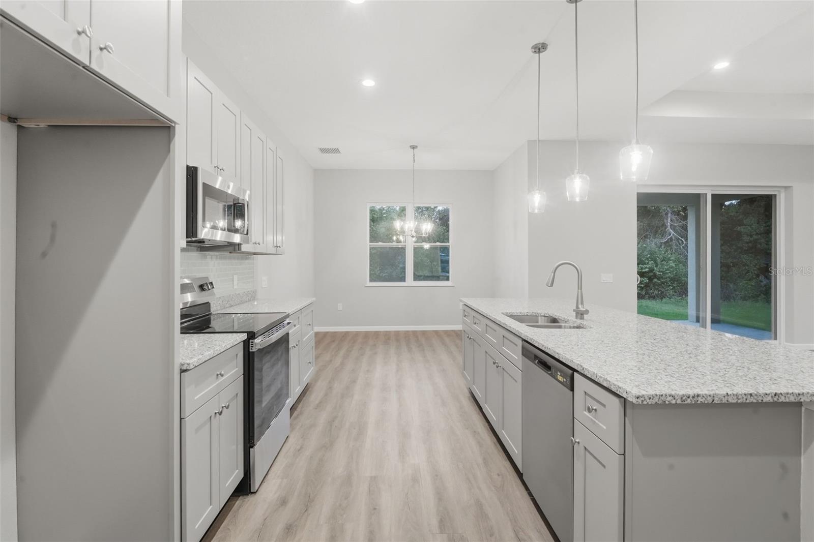 PLANTATION ESTATES UNIT 11 - Residential