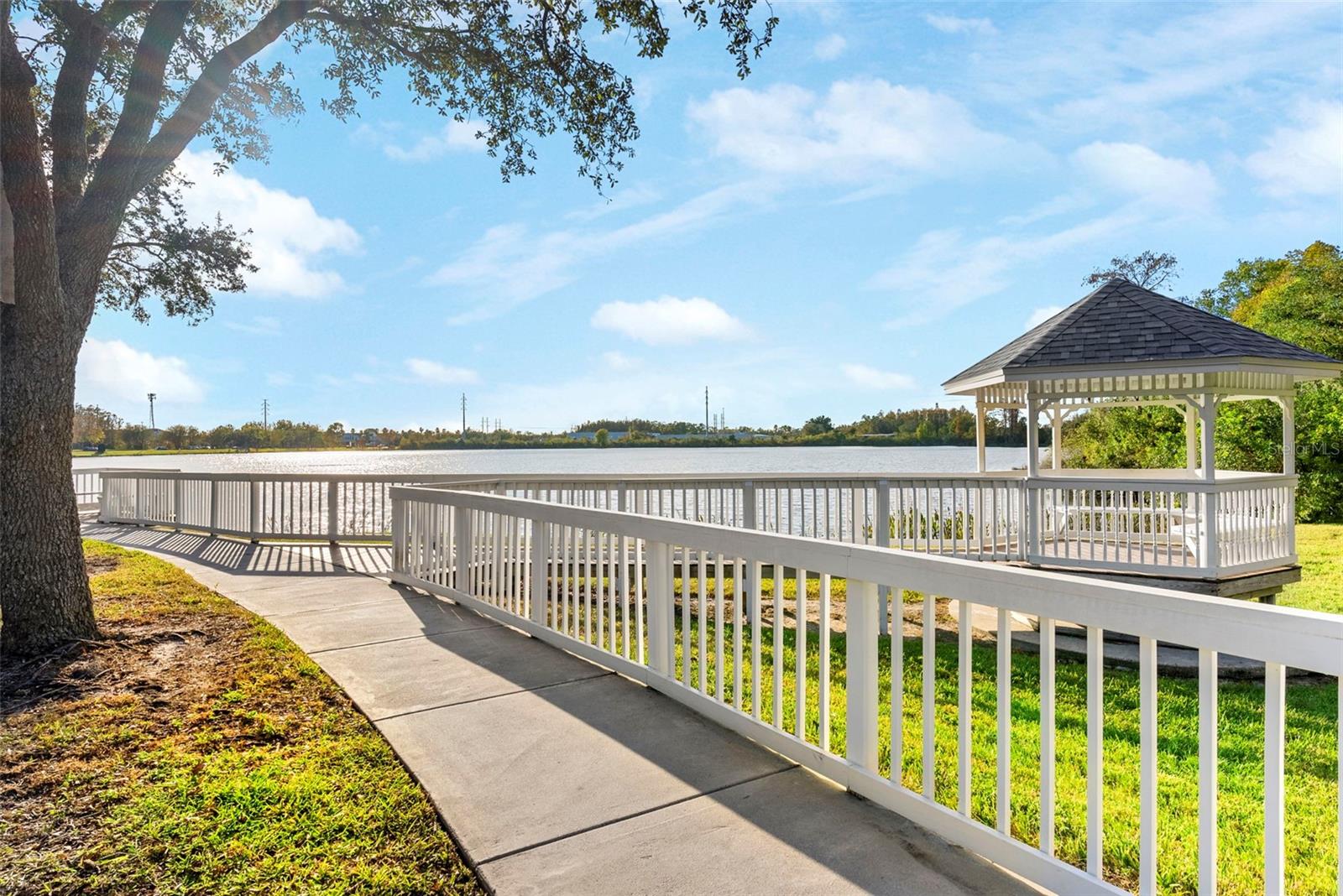 WESTCHASE SEC 430B - Residential Lease