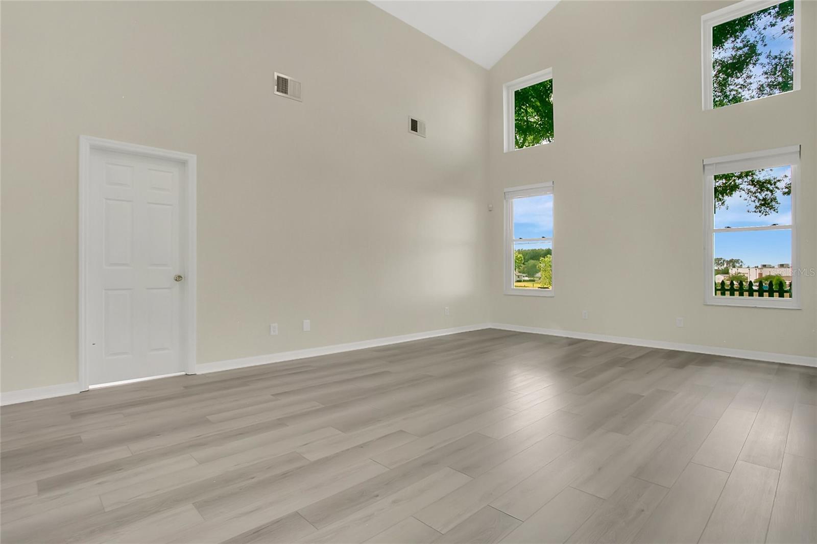 3842 BEACON RIDGE WAY