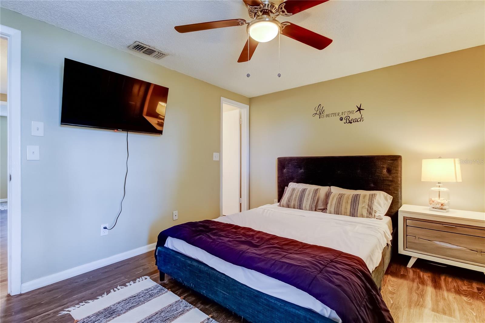 LOGAN GATE VILLG PH III UN 1 - Residential Lease