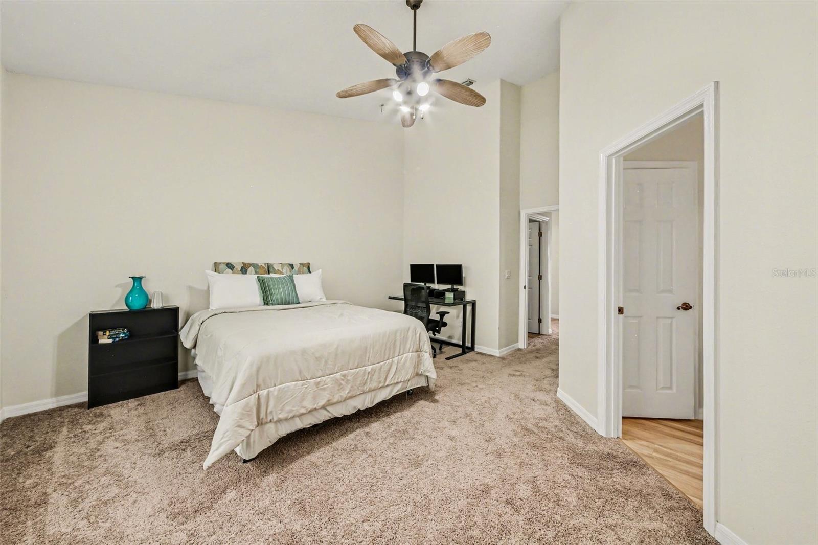 BARCLAY RESERVE TOWNHOMES - Residential