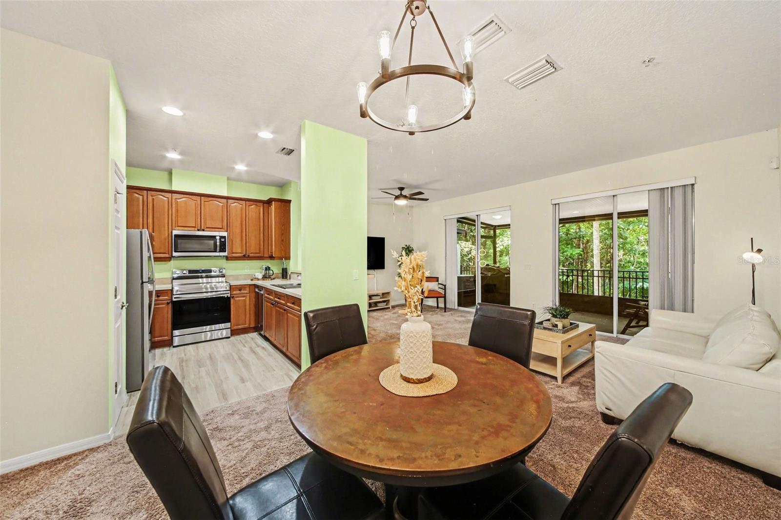 578 PINEBRANCH CIRCLE