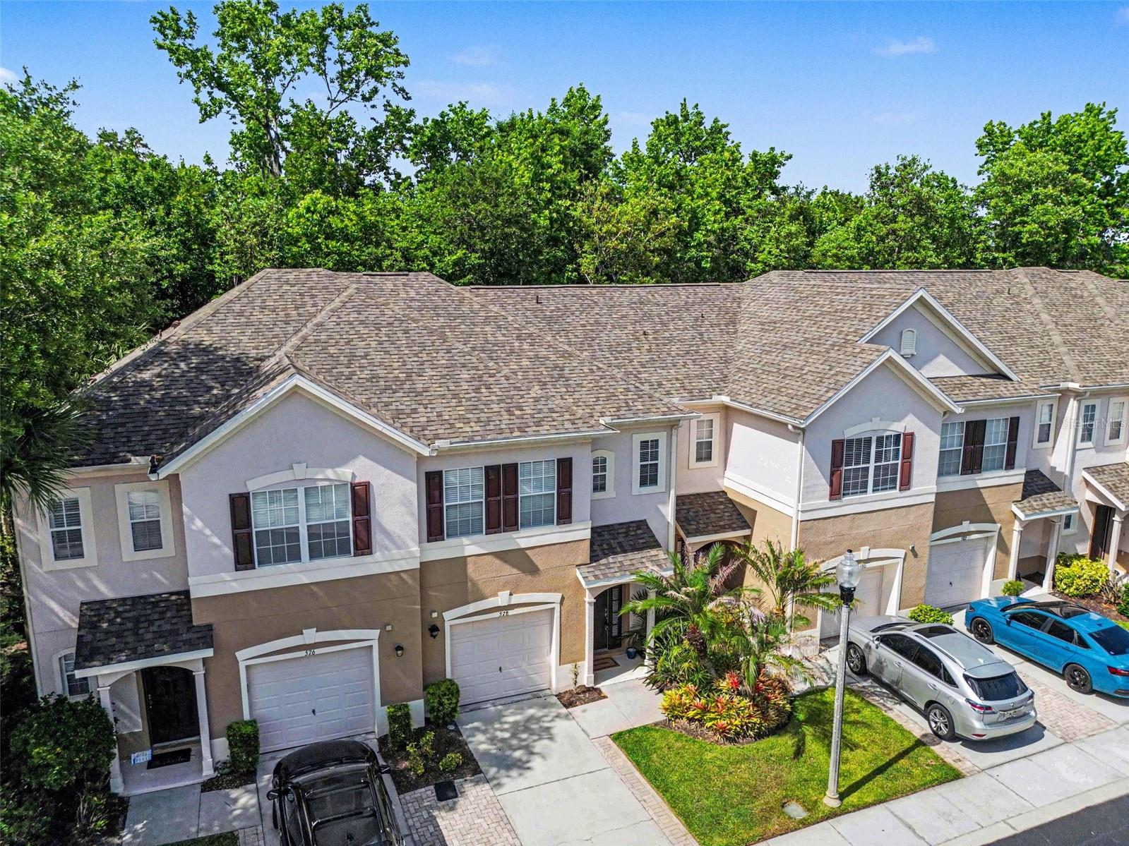 BARCLAY RESERVE TOWNHOMES - Residential